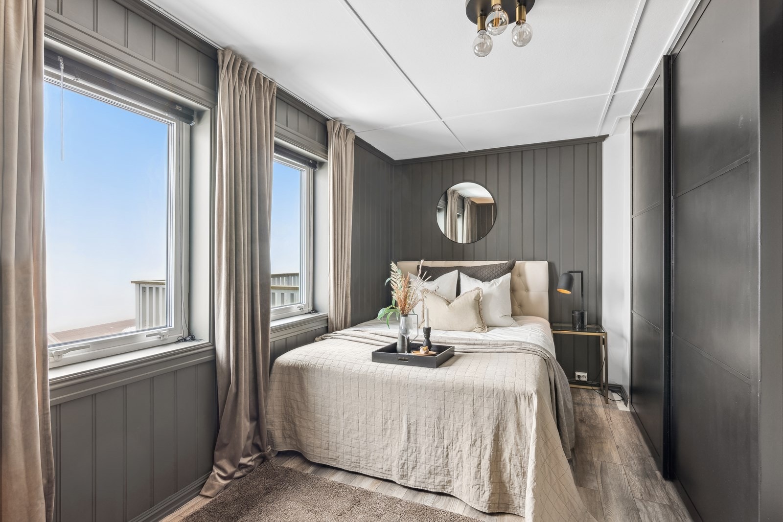 Soverom 2 med flott sjøutsikt Galleribilde