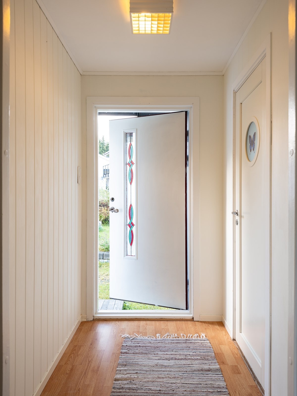 Inngangspartiet fra baksiden av huset. Galleribilde