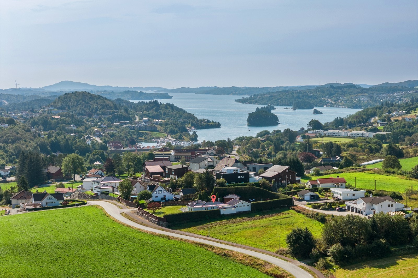 Førresfjorden i bakgrunnen Galleribilde