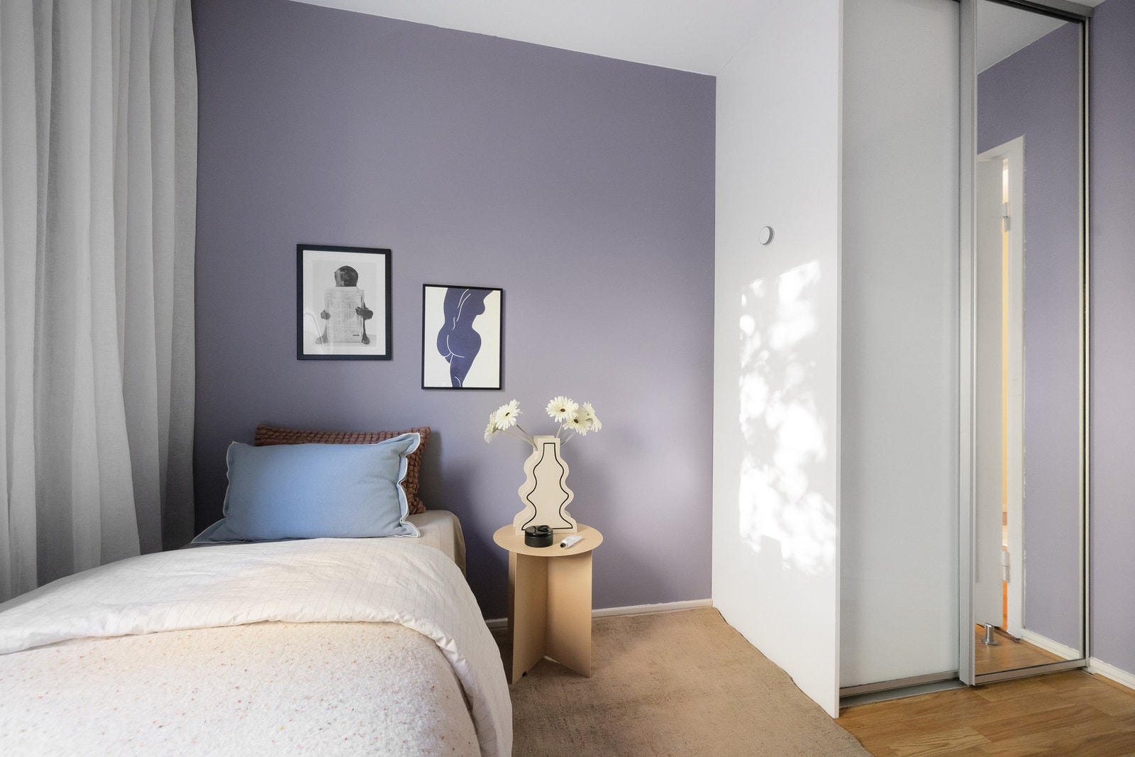 Rommet kan fint brukes som barnerom, gjesterom eller hjemmekontor, etter behov. Galleribilde