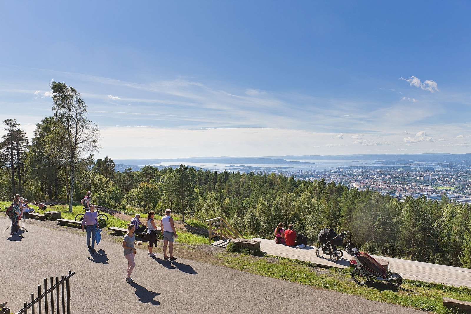 Med marka som nærmeste nabo kan du enkelt ta turen til Grefsenkollen restaurant. Galleribilde