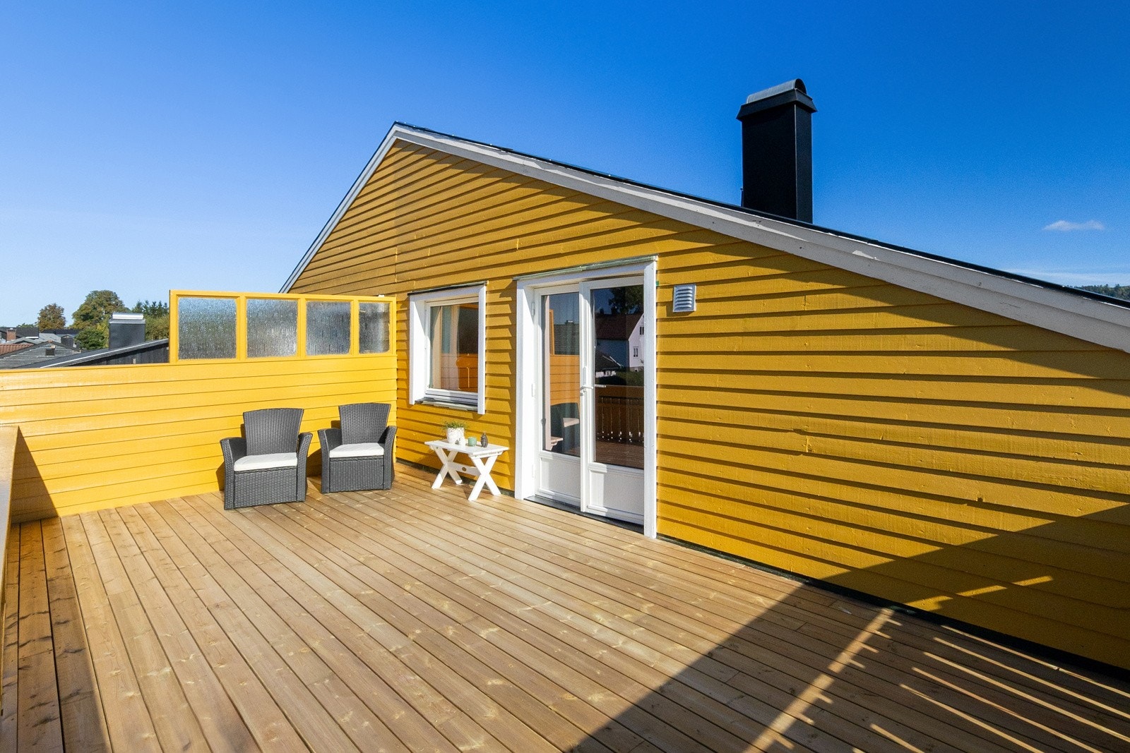 Fra hovedsoverom har du utgang til egen vestvendt balkong Galleribilde