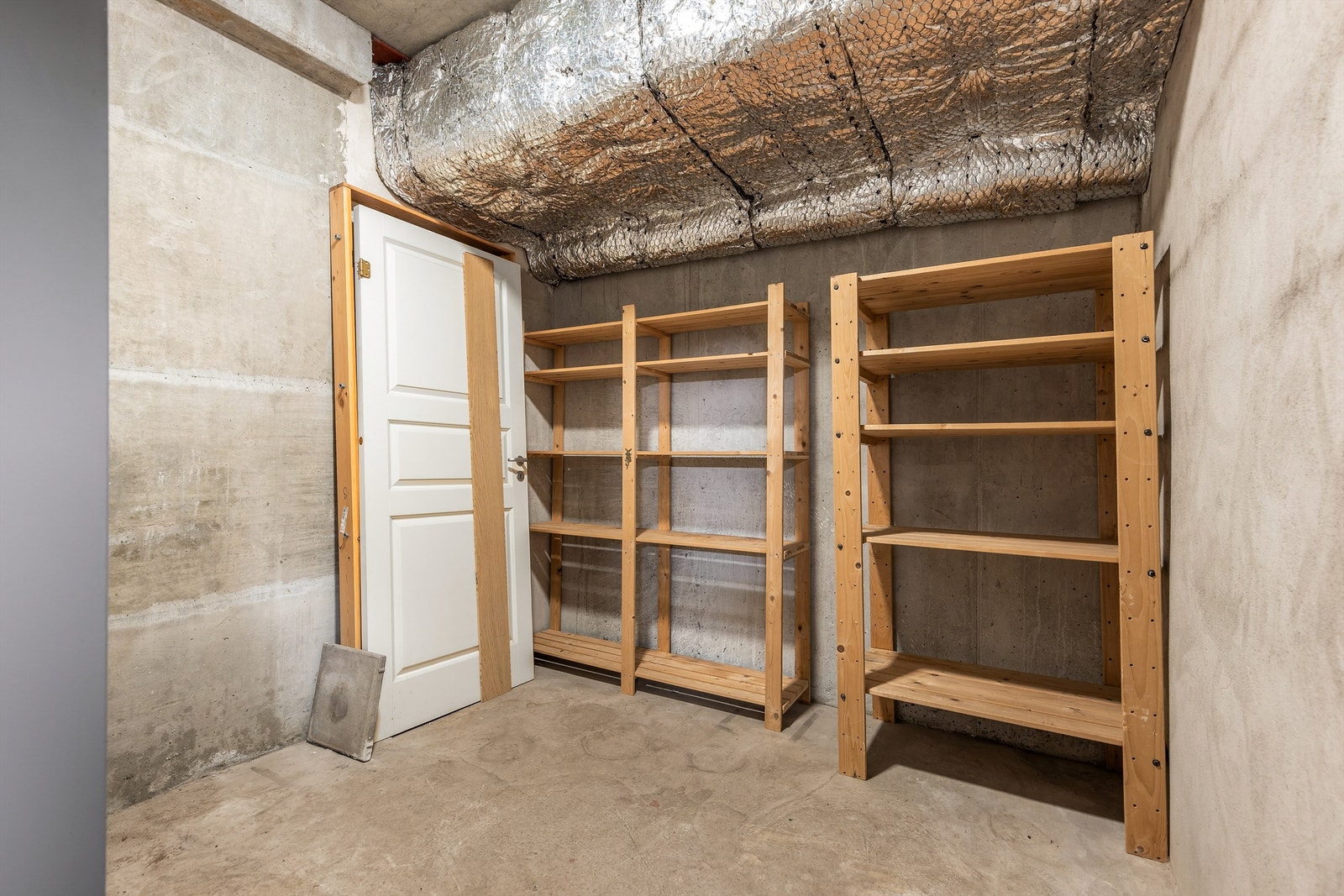 Kjellerbod på 6 kvm. Galleribilde