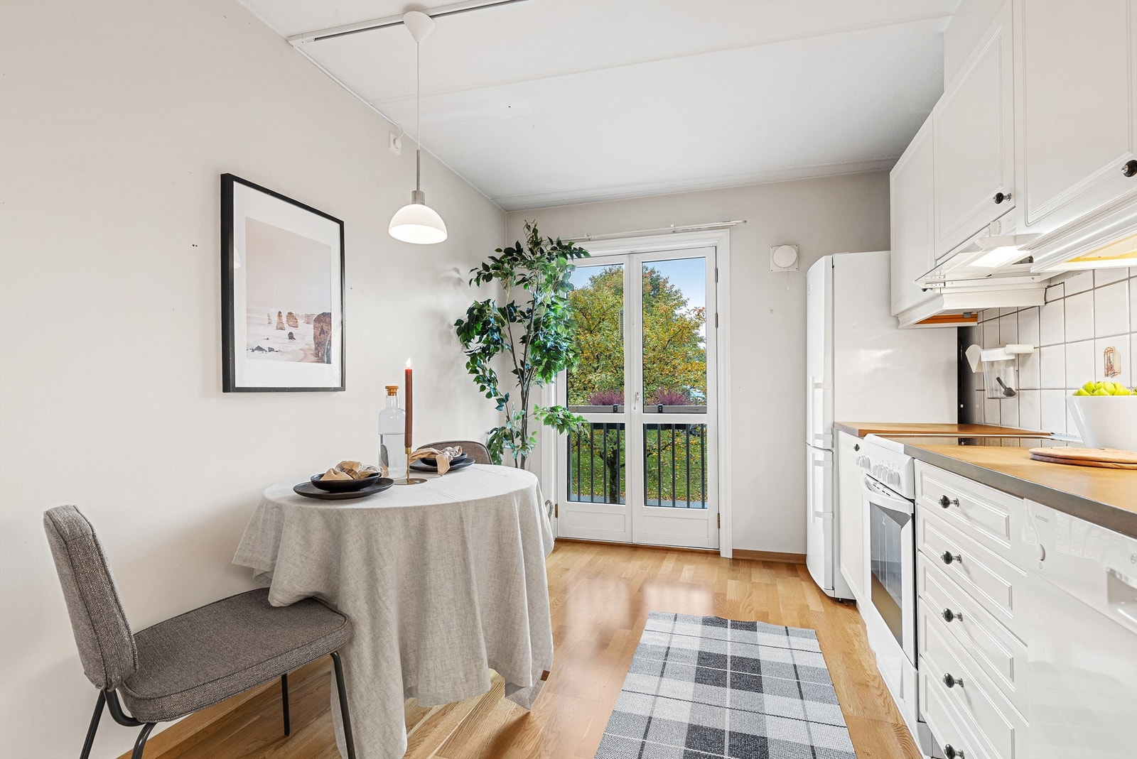 Fransk balkong på kjøkkenet. Galleribilde