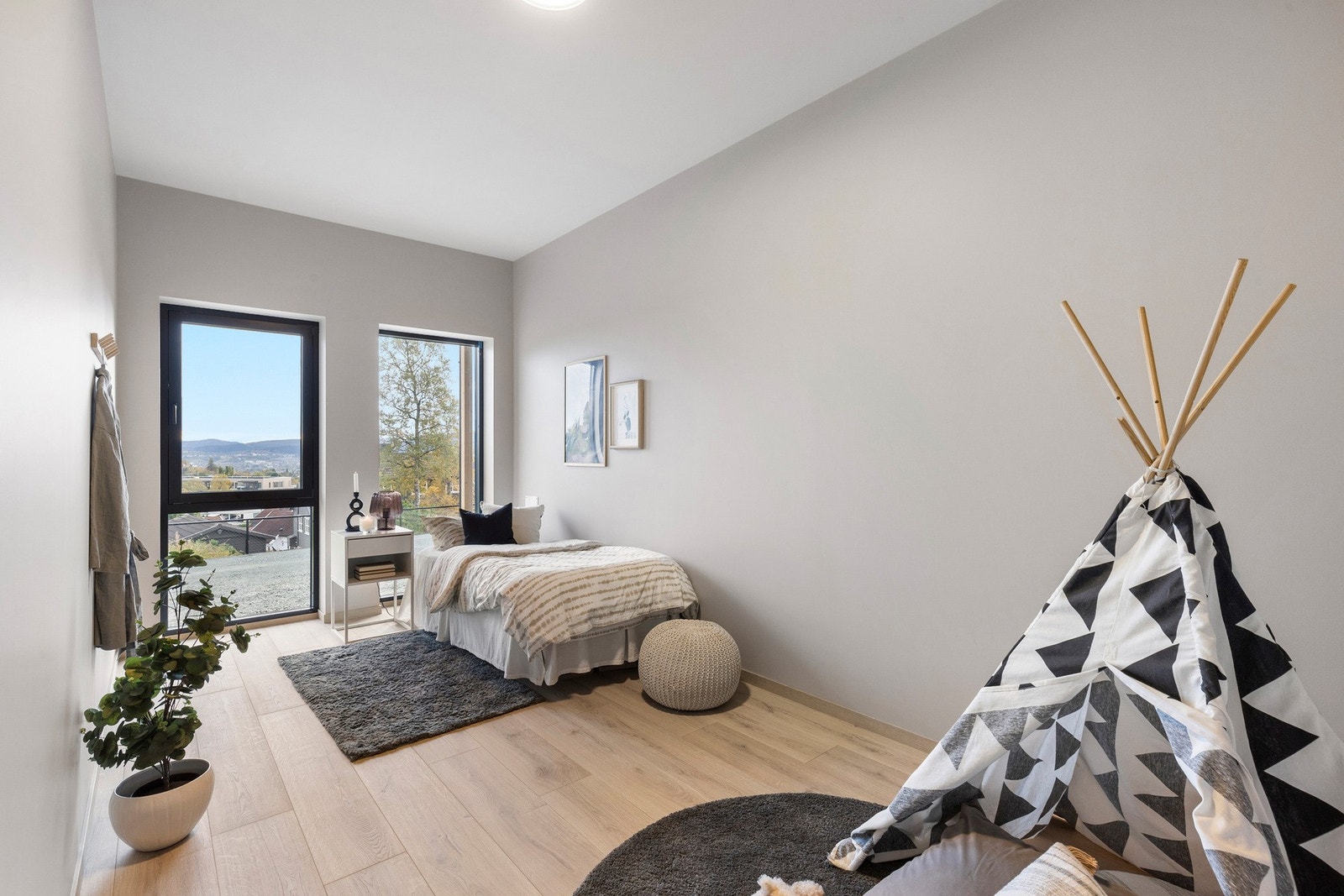 Balansert ventilasjon med varmegjenvinning gir godt inneklima året rundt. Galleribilde