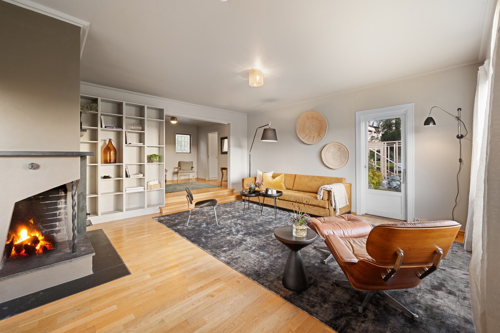 Boligens 1. etasje har en god planløsning med alt du trenger på samme plan. Galleribilde