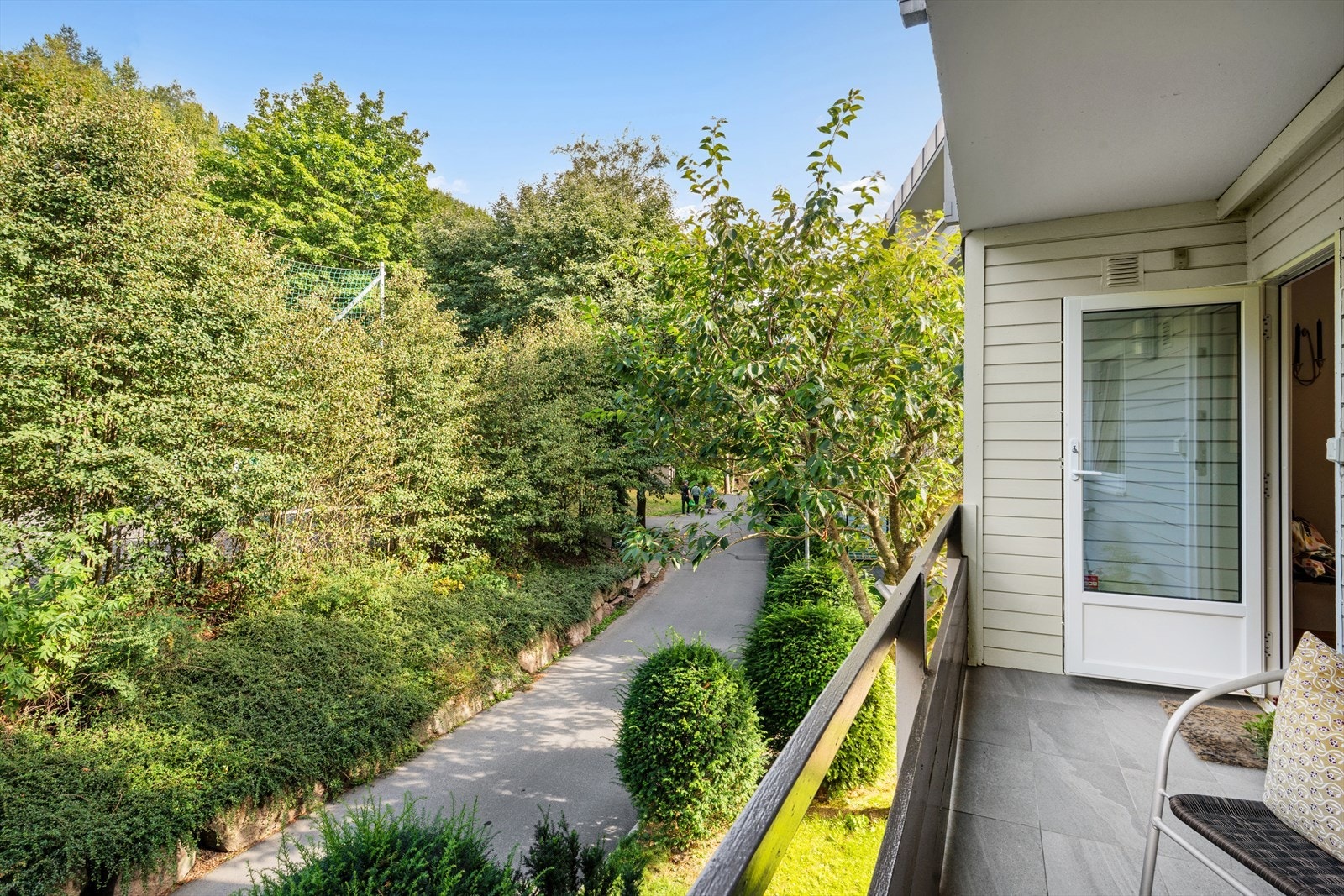 Utsyn fra balkong Galleribilde