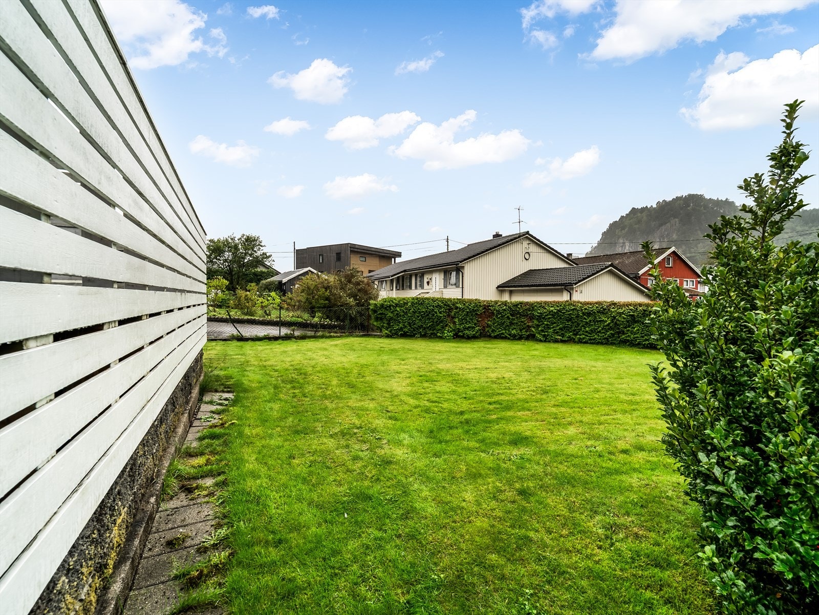 Lettstelt plen Galleribilde