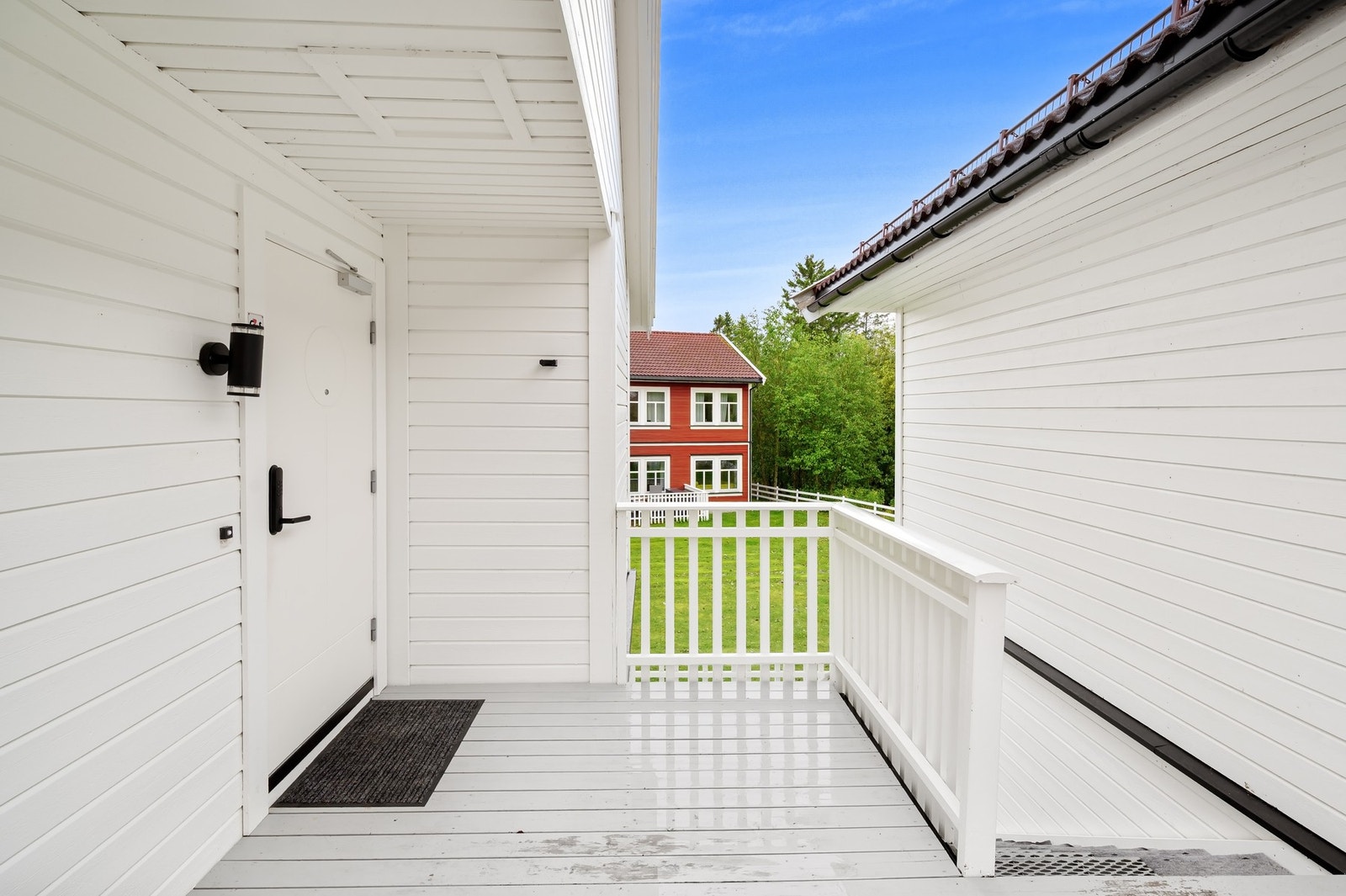 Inngangsparti. Galleribilde