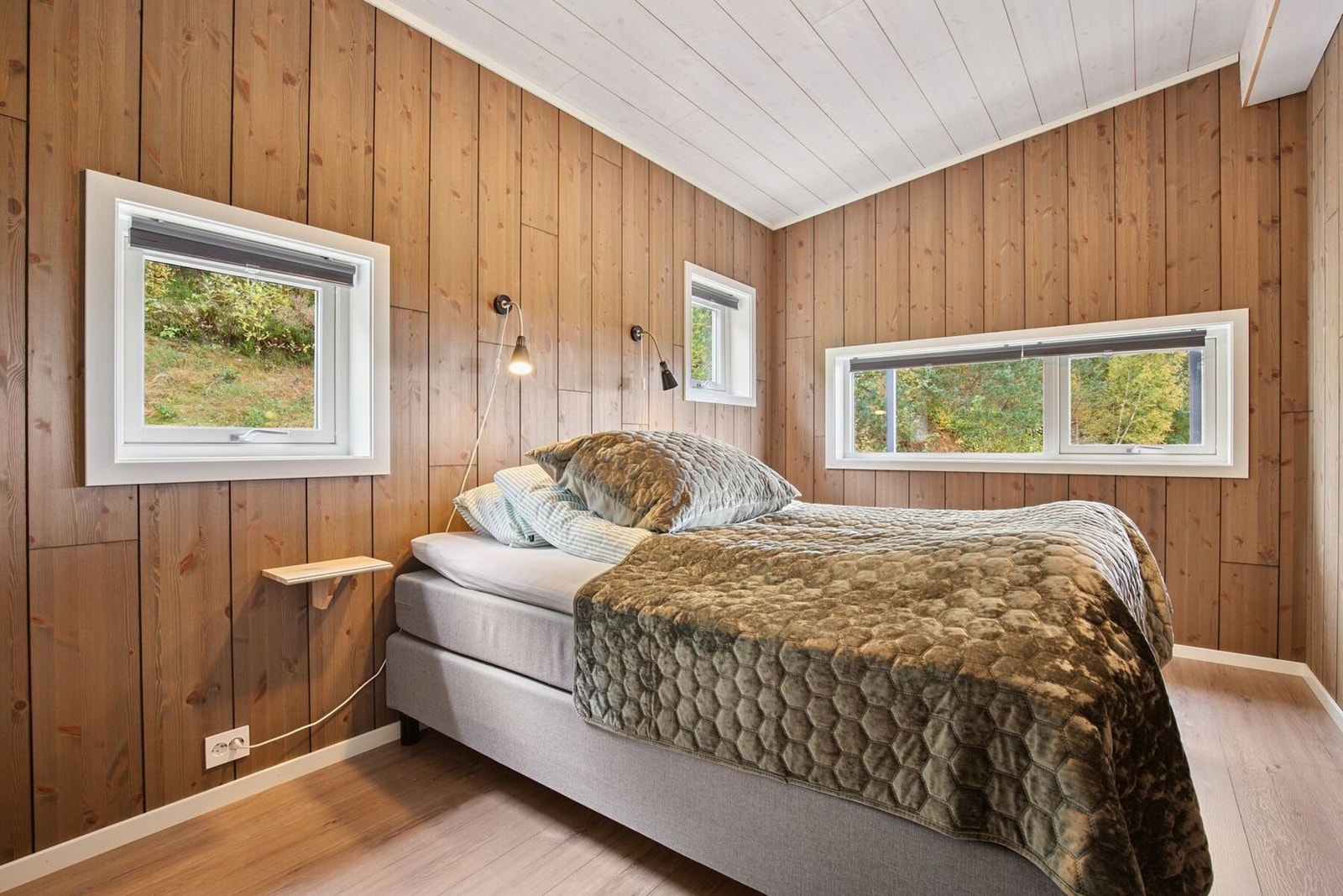 Hytta disponerer tre soverom - dette av god størrelse på 11 kvadratmeter Galleribilde