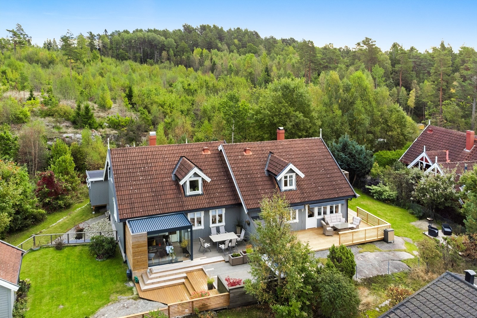 Ned til sjøen og populære Torødstanda er det ca. 10-15 min gange. Galleribilde