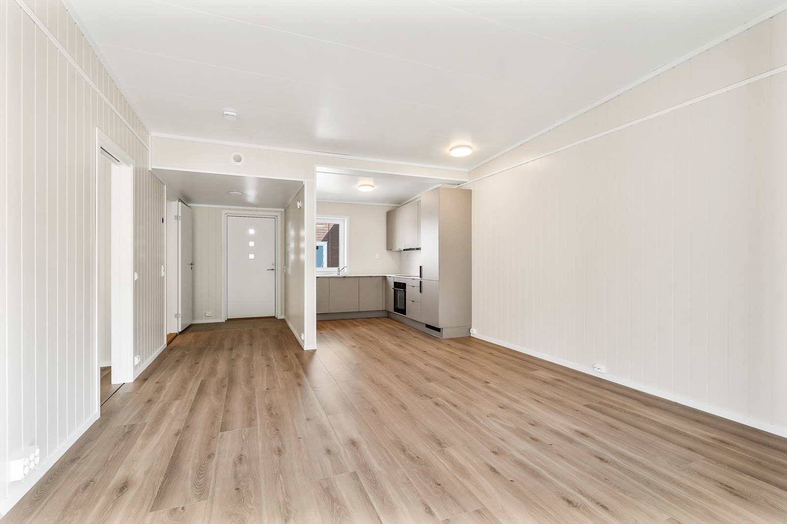 Stue, kjøkken og entre. (bilde fra tidligere bygget prosjekt for vise hvordan det blir) Galleribilde