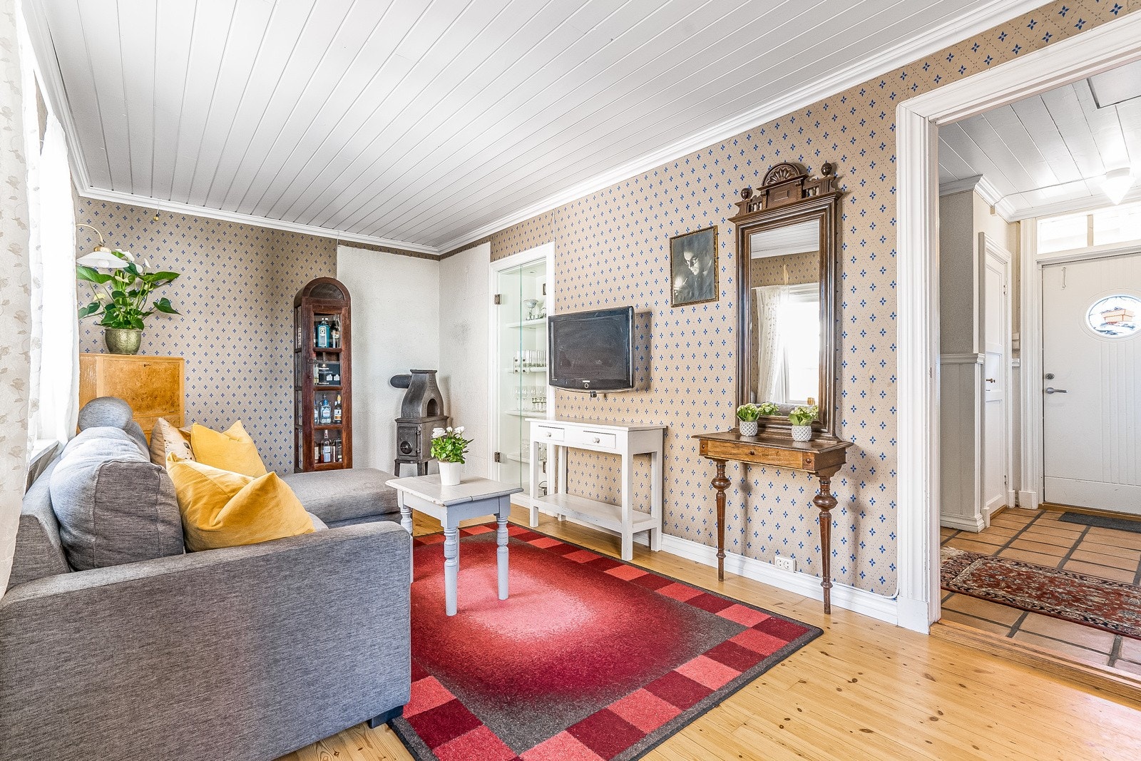 Boligen har 2 gode stuer i 1. etasje. Galleribilde