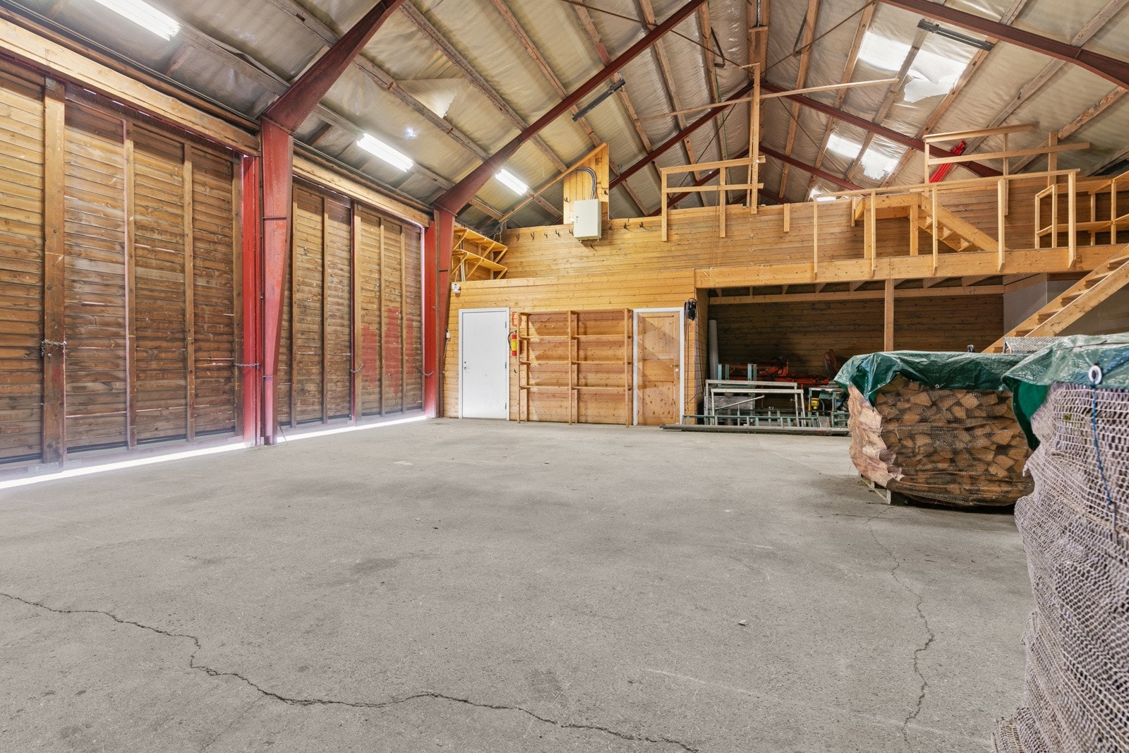 Hedrumveien 2360 - 50 Galleribilde