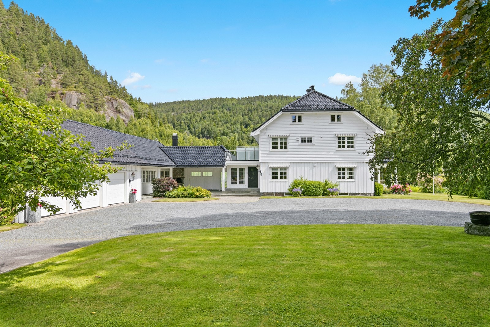 Leinæs & Partners har gleden av å presentere Hedrumveien 2360! Galleribilde