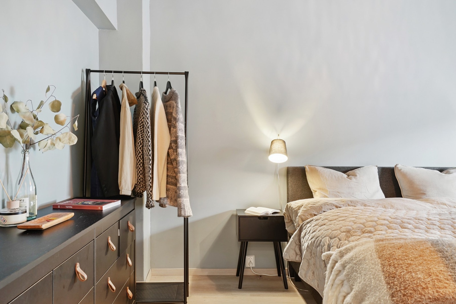 Soverommet er perfekt for både komfort og estetikk i hverdagen. Galleribilde