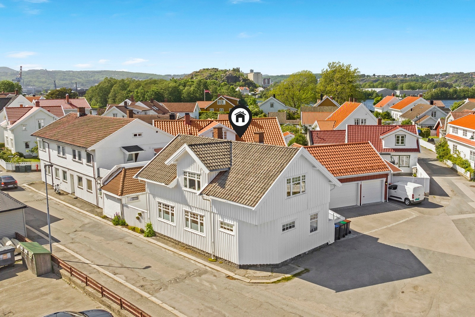 Leinæs&partners v/Thomas A. Østmo har gleden av å presentere Halsegata 46! Galleribilde