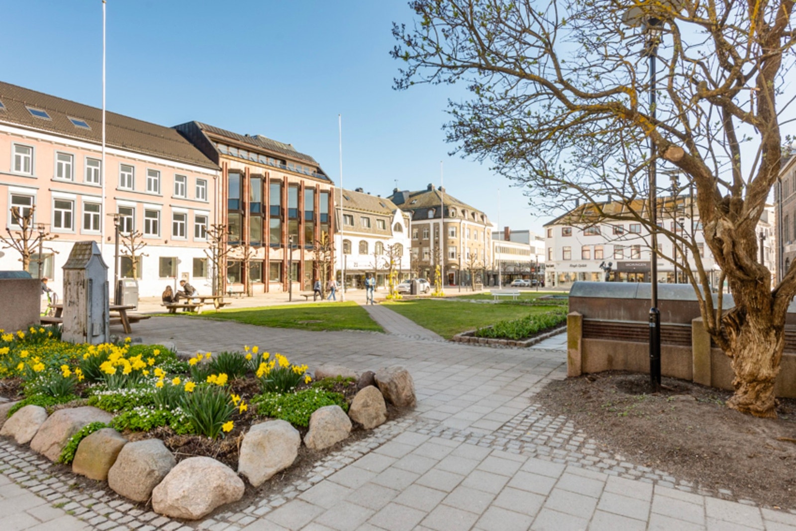 I Byparken kan du nyte sommerlivet Galleribilde