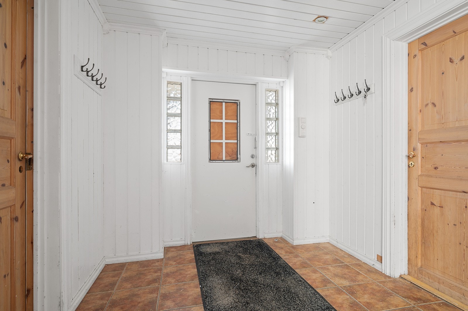 Entré. Galleribilde