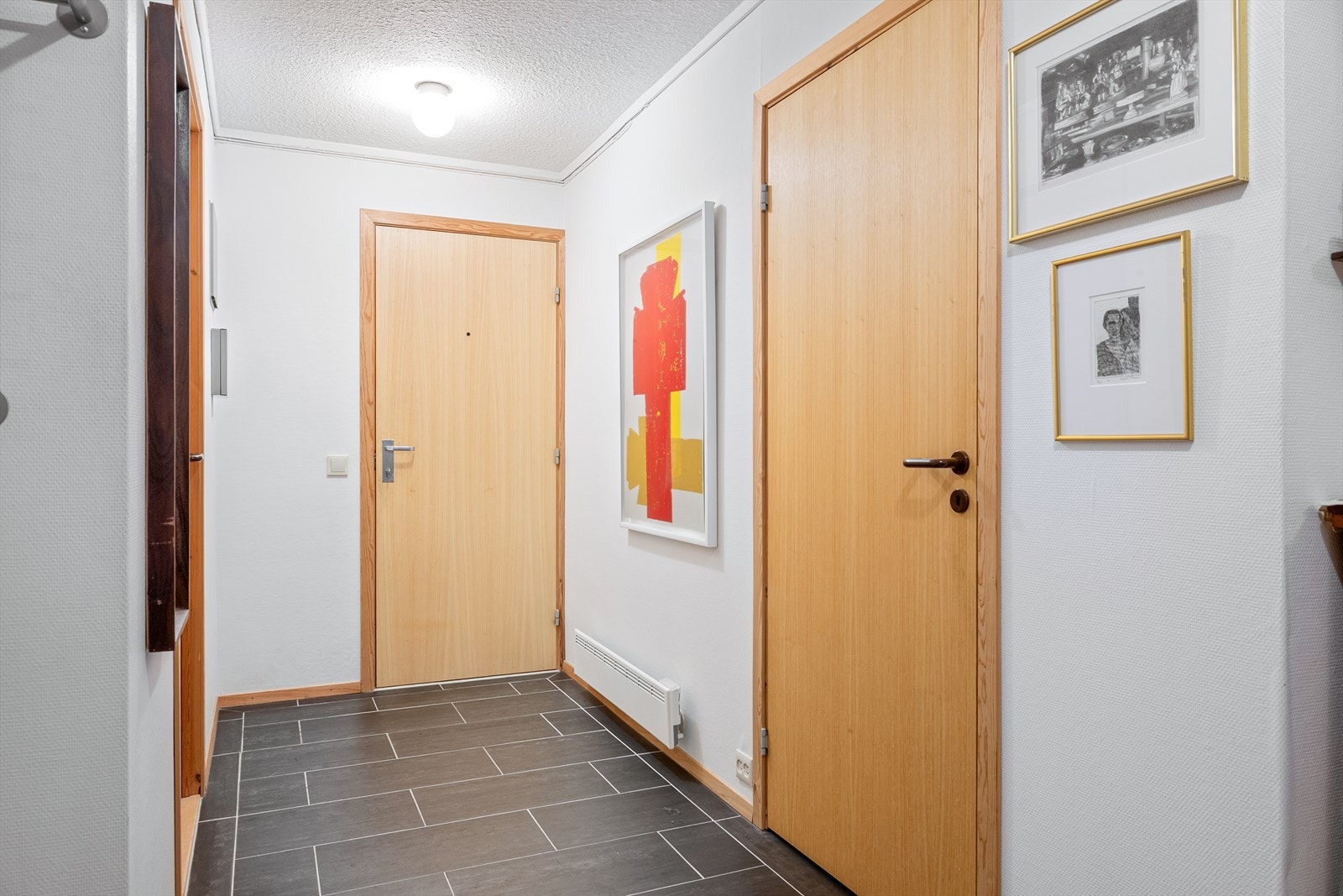 Pent flislagt Galleribilde
