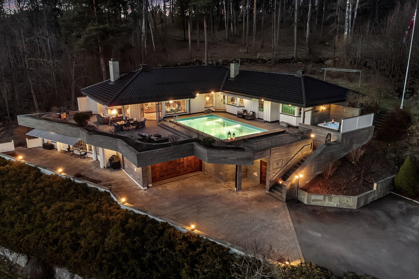 Velkommen til Løkenesveien 59 - til salgs ved Fredrik von Krogh - EIE eiendomsmegling. Galleribilde