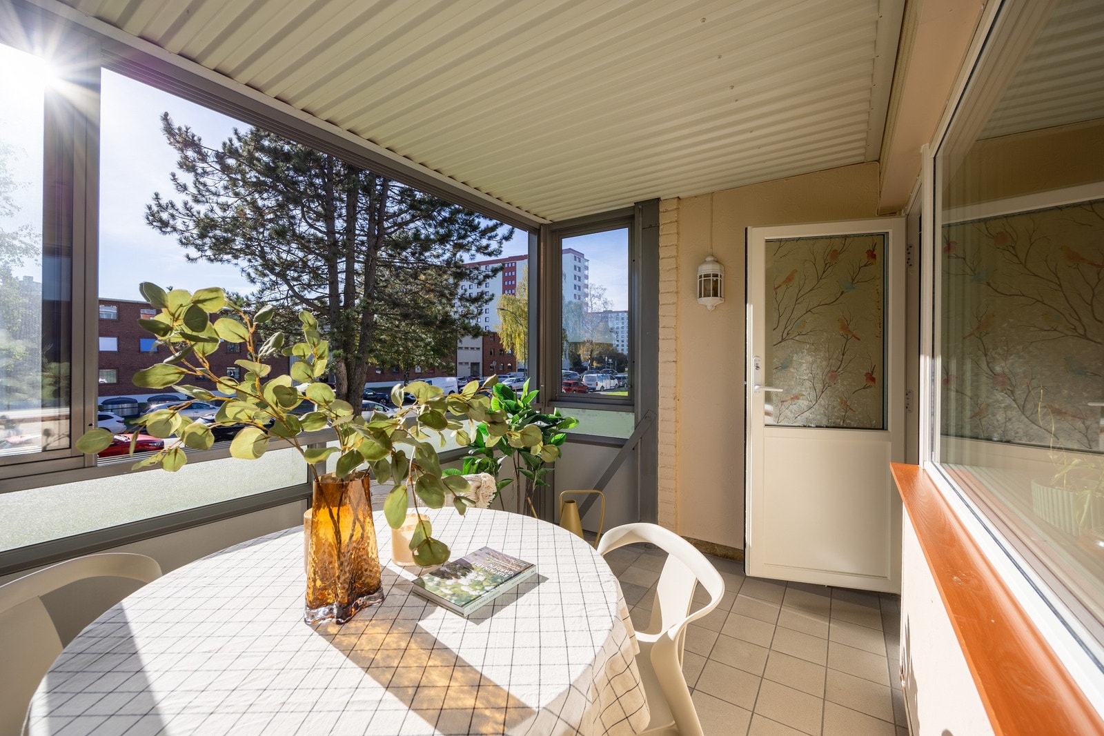 Leilighet har en stor og romslig balkong på 7 kvm. Galleribilde