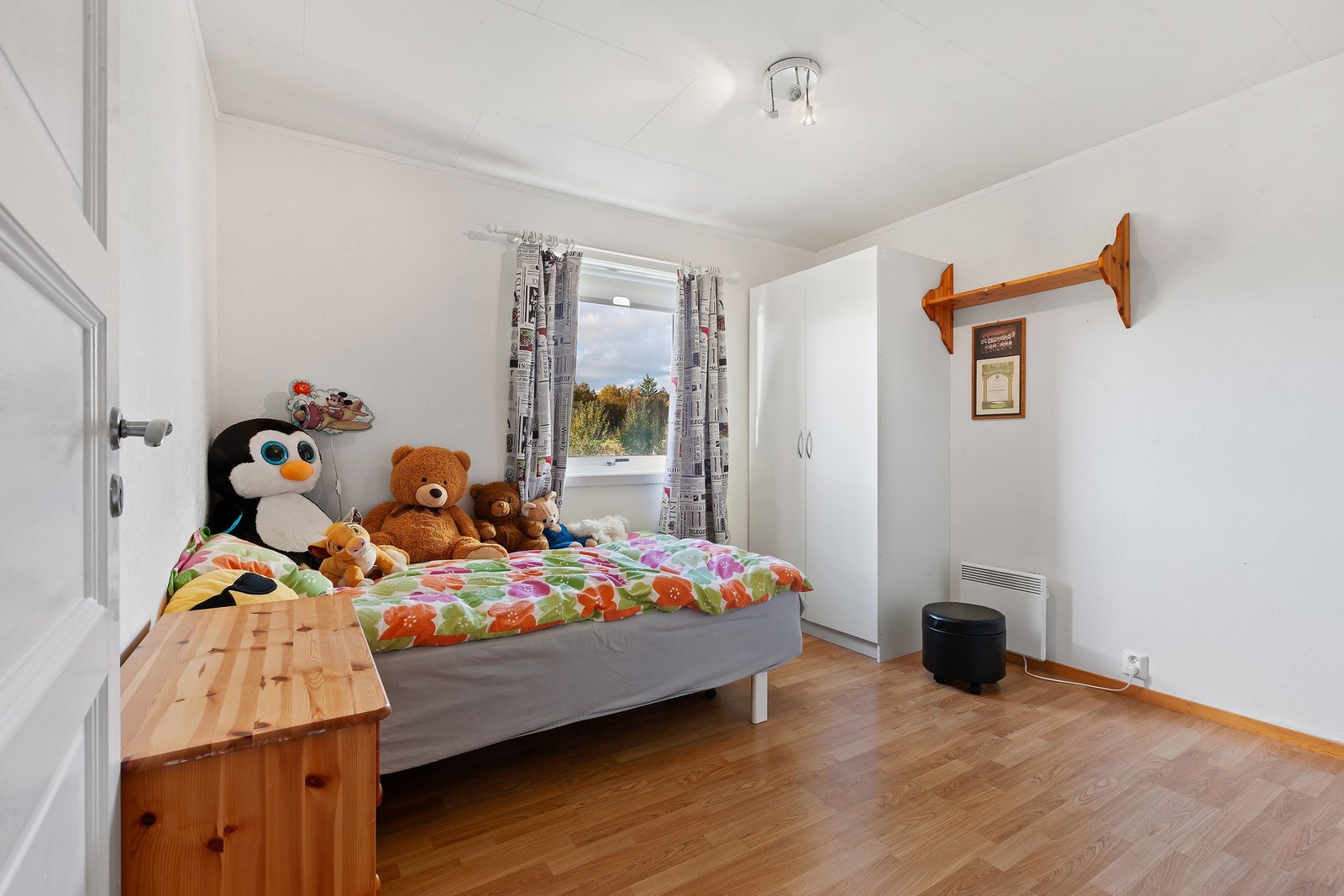 Soverom nr. 2 i 1.etasje Galleribilde