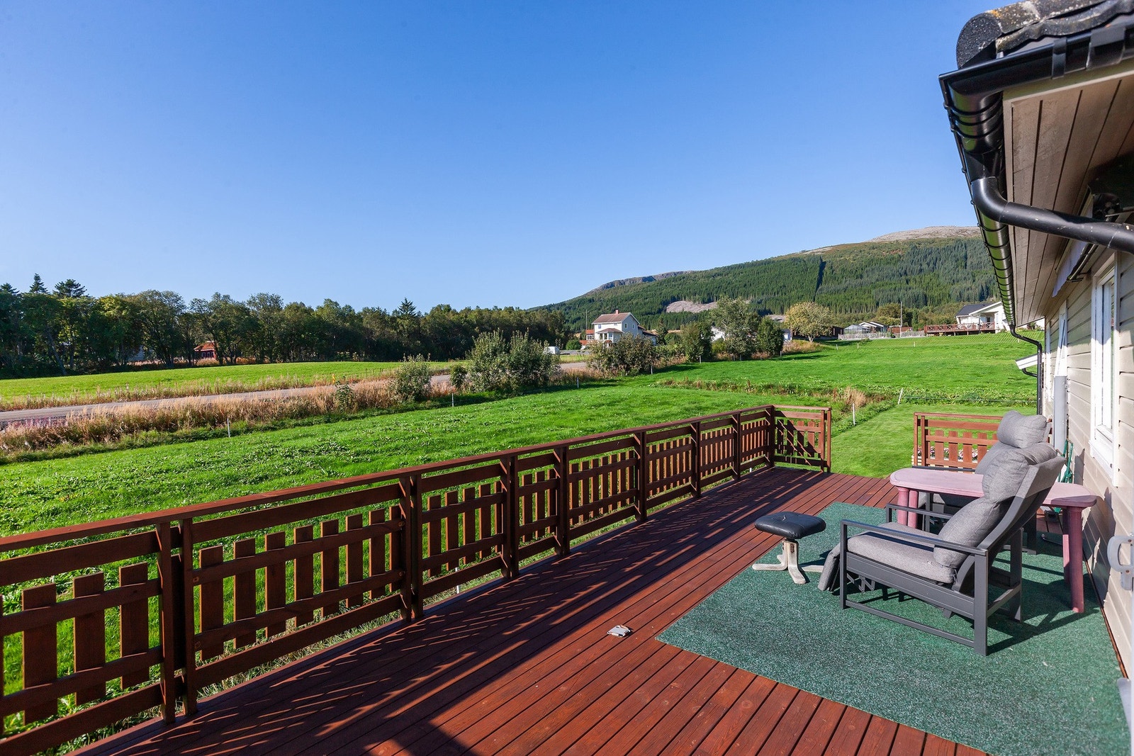 Her kan man nyte late dager i solen! Galleribilde