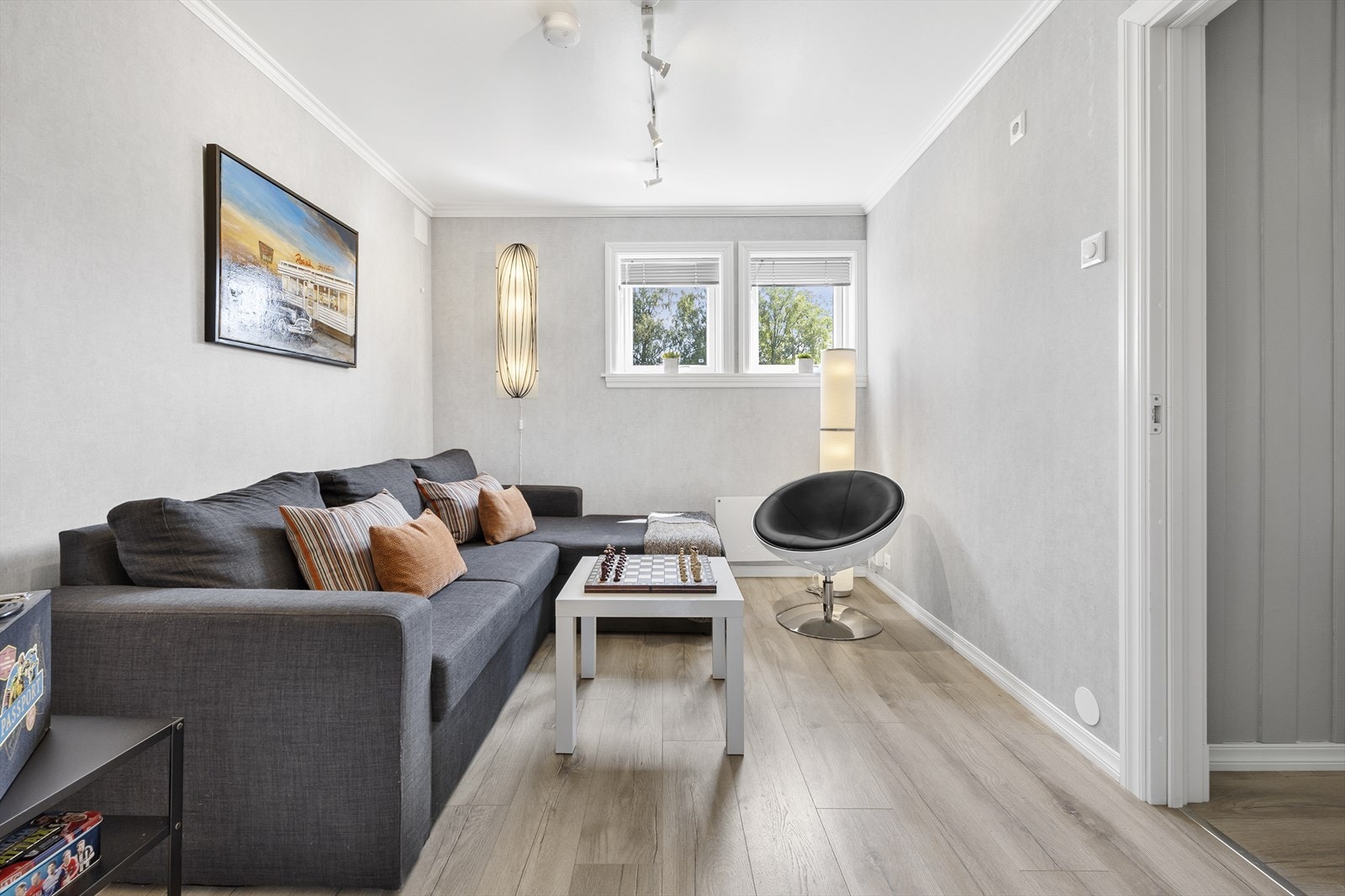 Boligens resterende soverom er plassert i 2. etasje hvor alle er romslige. Galleribilde