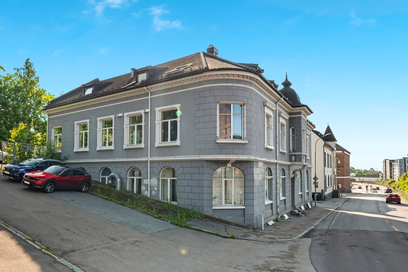 Bygningen ble bygget om til eierleiligheter i 2013 Galleribilde