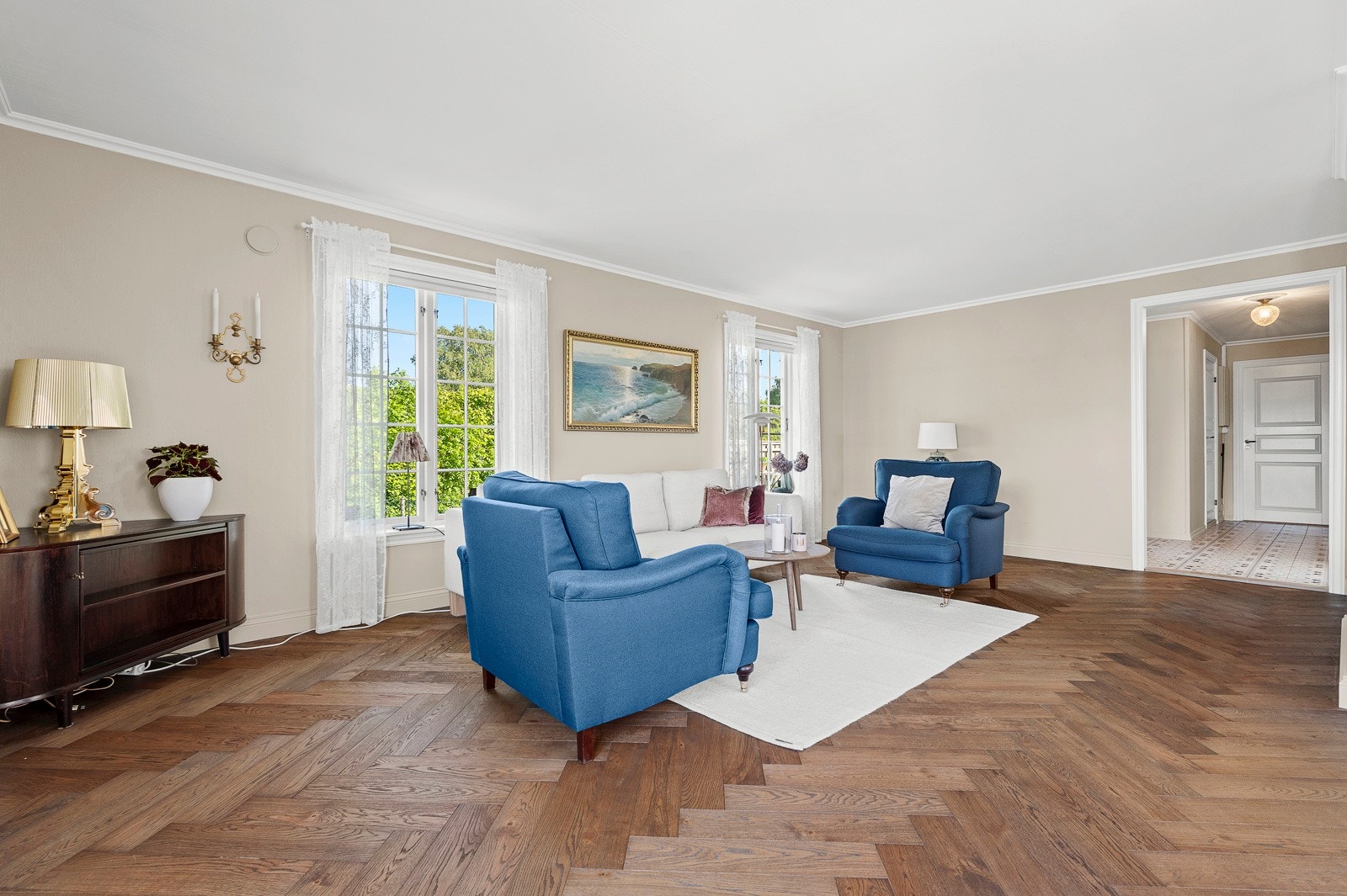 Boligen har en gjennomført stil og fargevalg. Galleribilde