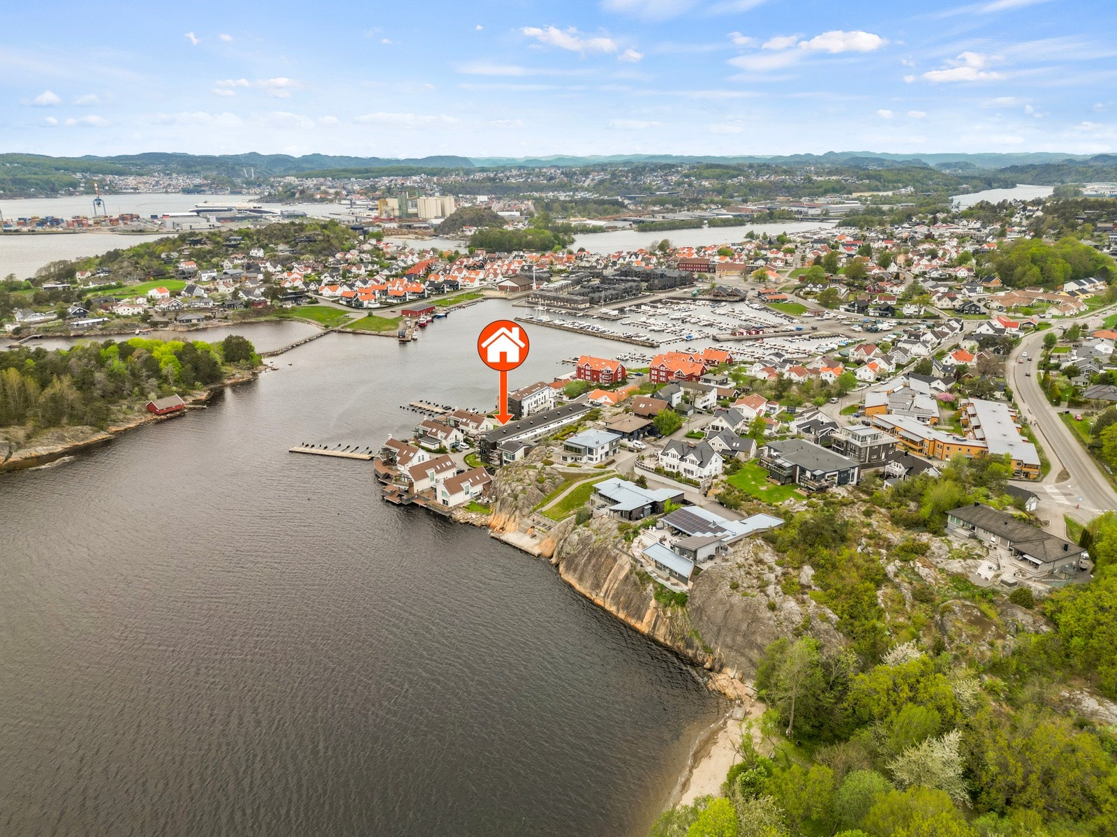 Attraktiv eierleilighet i 1. etg i populært sameie på Rekkevik Brygge Galleribilde