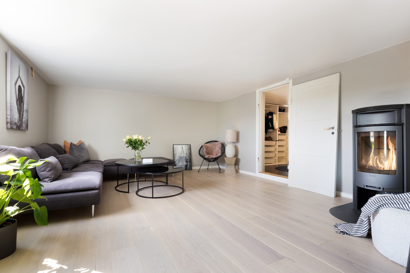 Her er det en hyggelig vedovn fra 2007. Galleribilde