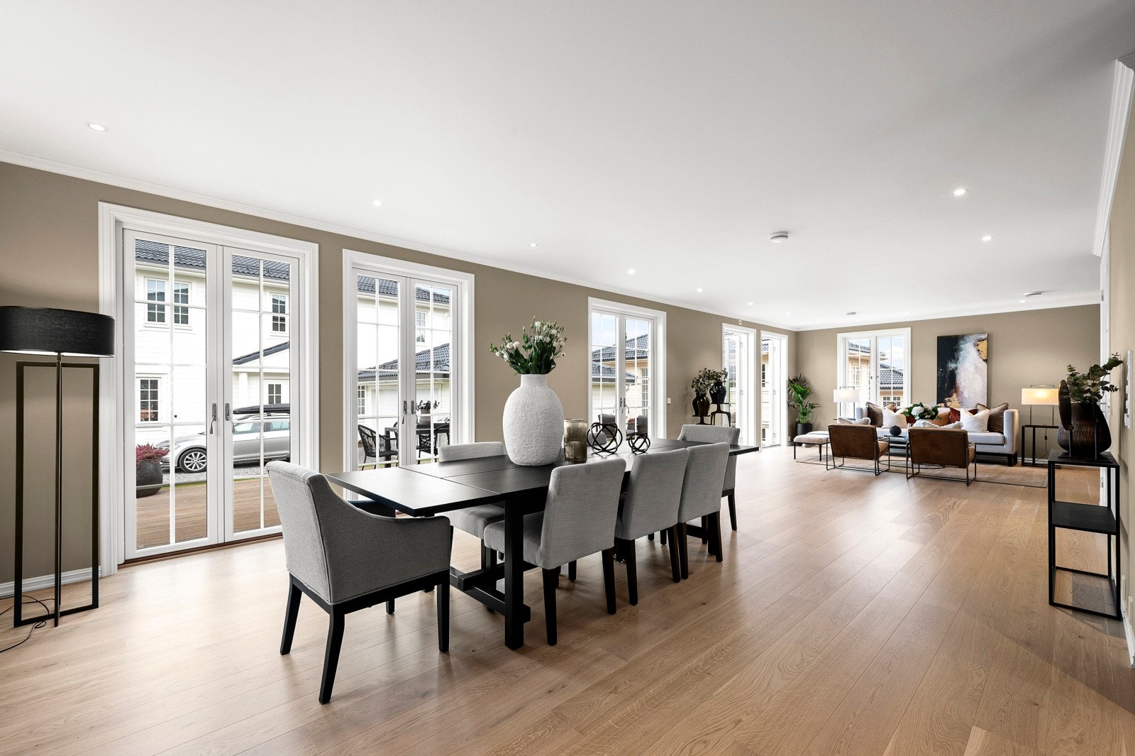 Illustrasjonsbilde - tatt i lignende bolig tidligere oppført av Riis Bygg AS. Galleribilde