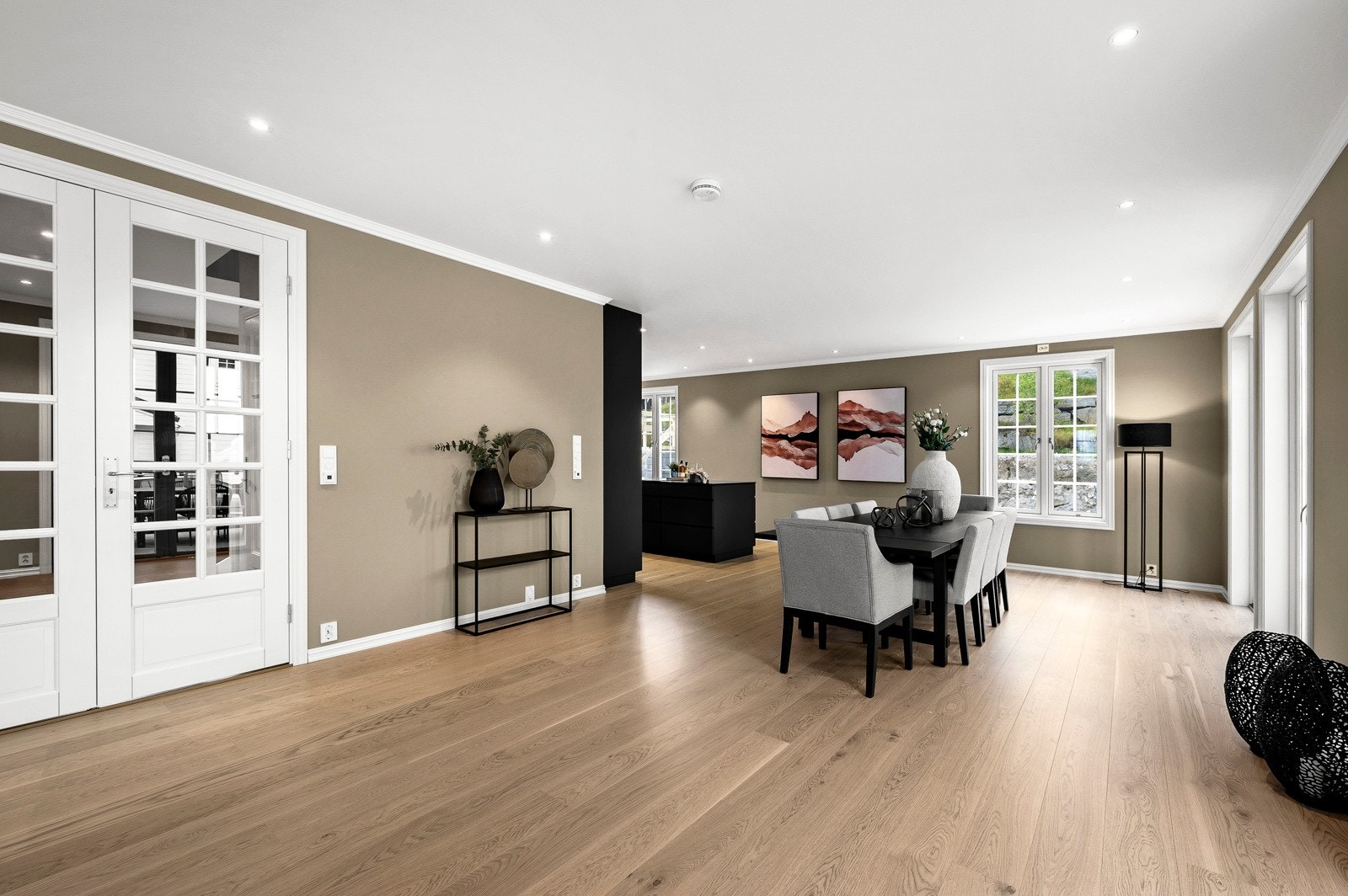 Illustrasjonsbilde - tatt i lignende bolig tidligere oppført av Riis Bygg AS. Galleribilde