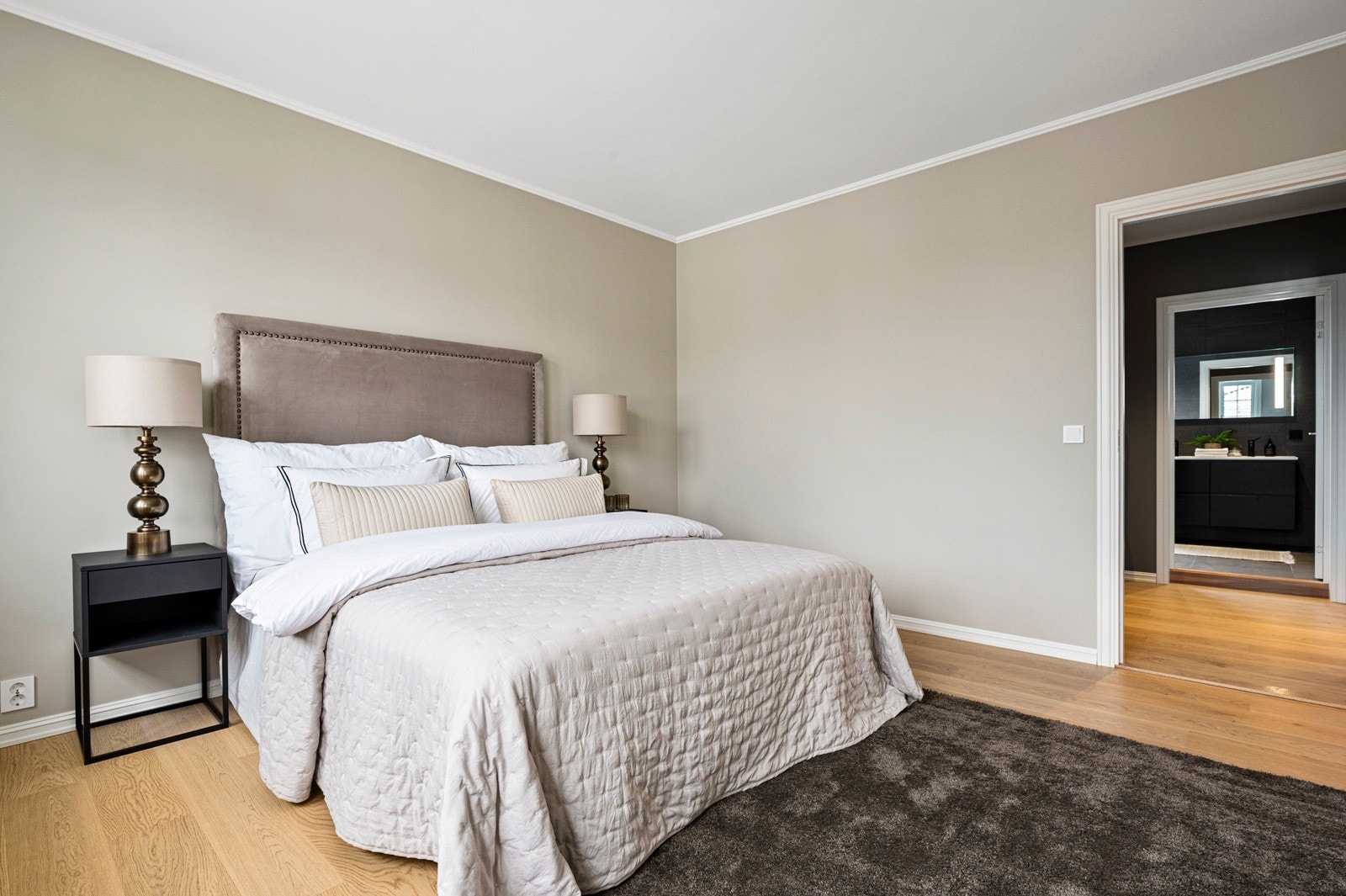 Illustrasjonsbilde - tatt i lignende bolig tidligere oppført av Riis Bygg AS. Galleribilde