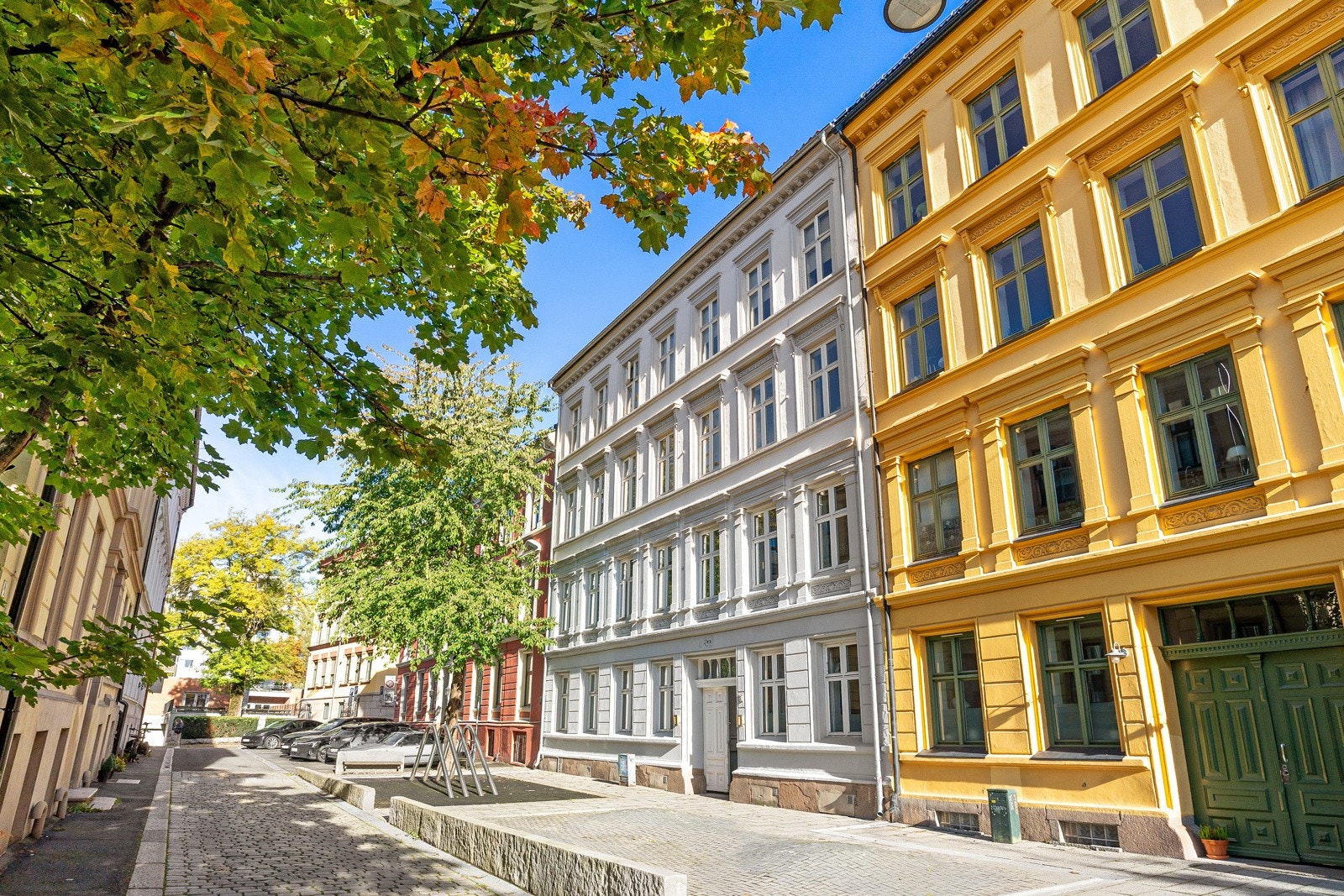 Zetlitz' gate 5 Sameie består av 14 boligseksjoner. Byggeåret er 1879 som ble modernisert i 2006/2007. Galleribilde