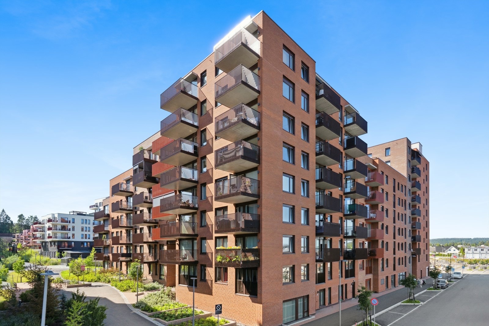 Kommunen har de seneste årene vært i sterk vekst og det er stadig flere som ønsker å flytte til Lørenskog. Kom på visning! Galleribilde