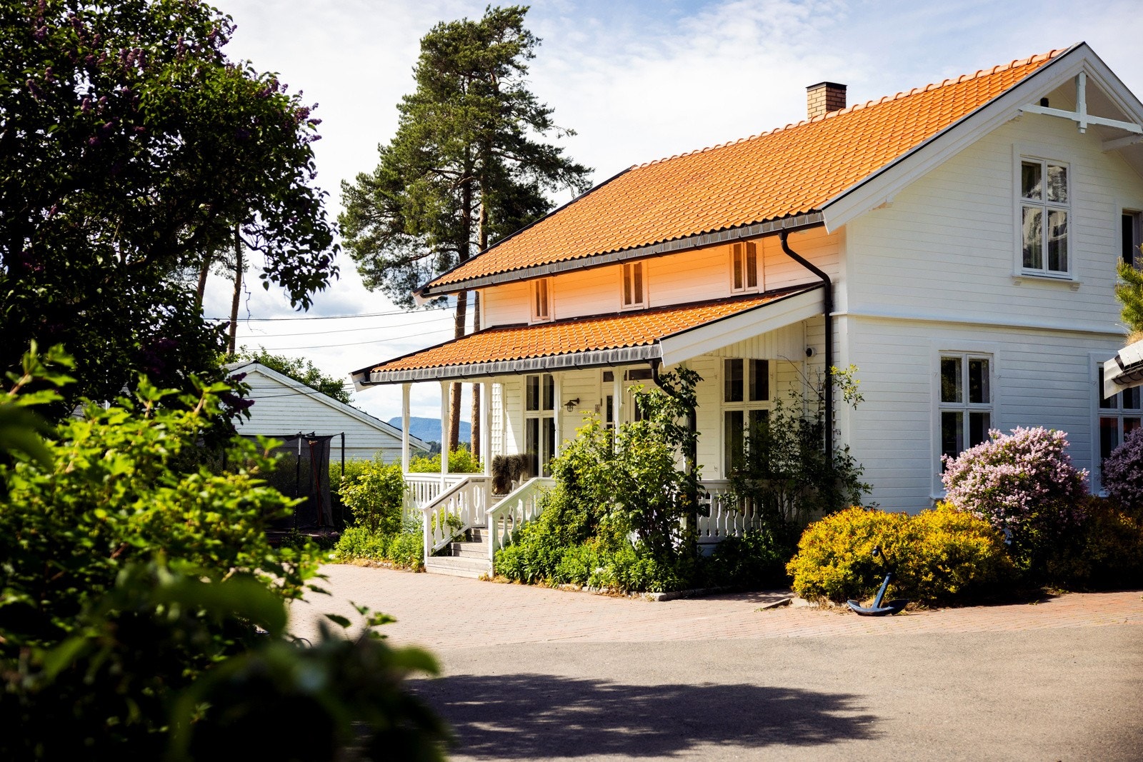 Her kan man nyte rolige sommerdager og lune kvelder i idylliske omgivelser. Galleribilde