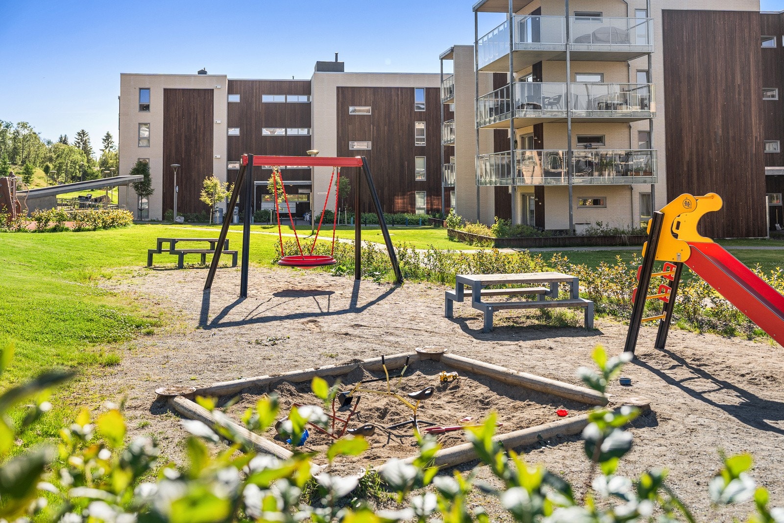 Flotte fellesområder med flere felles lekeplasser for de minste barna!