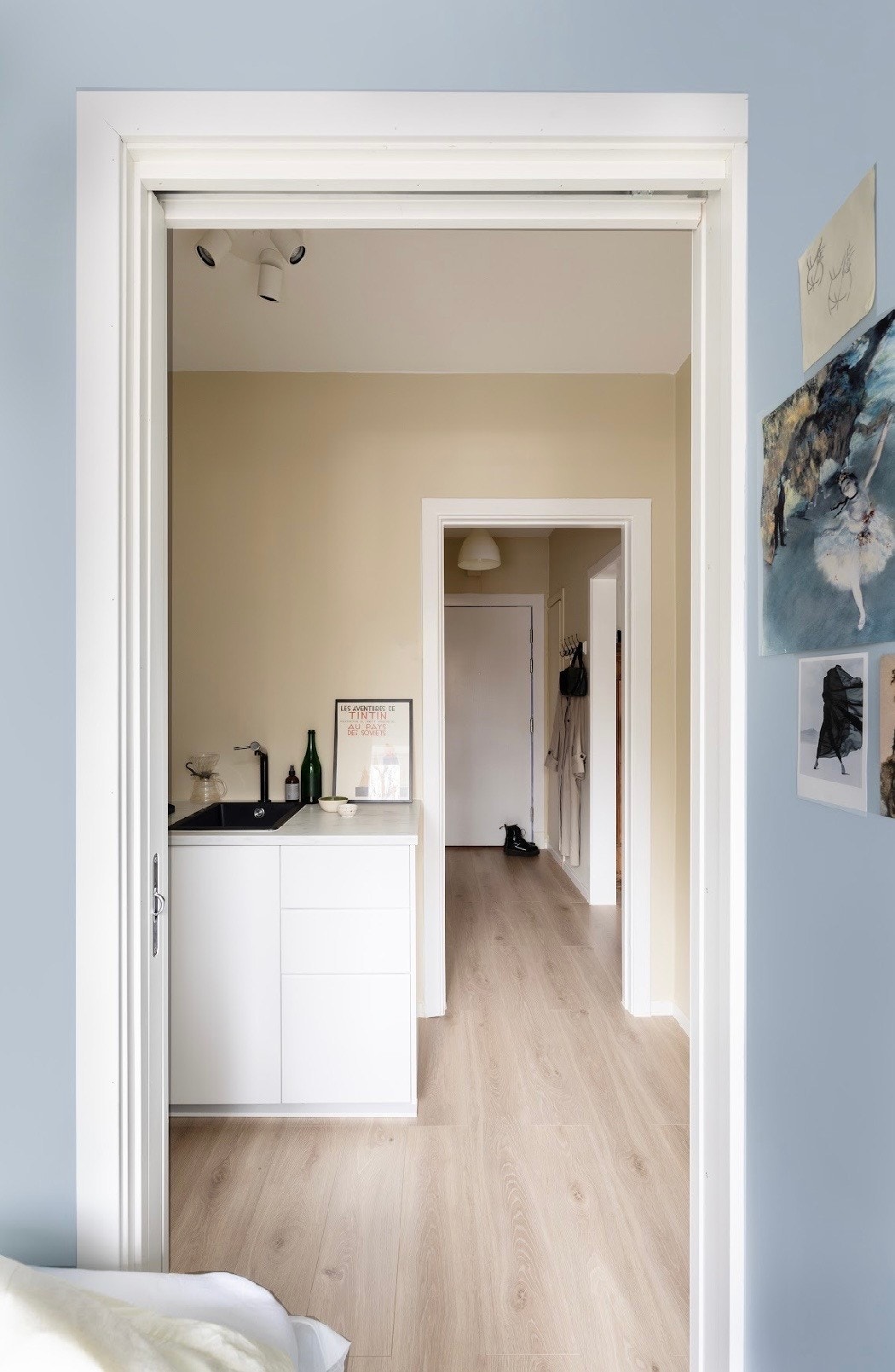 Fra soverommet mot entrè Galleribilde