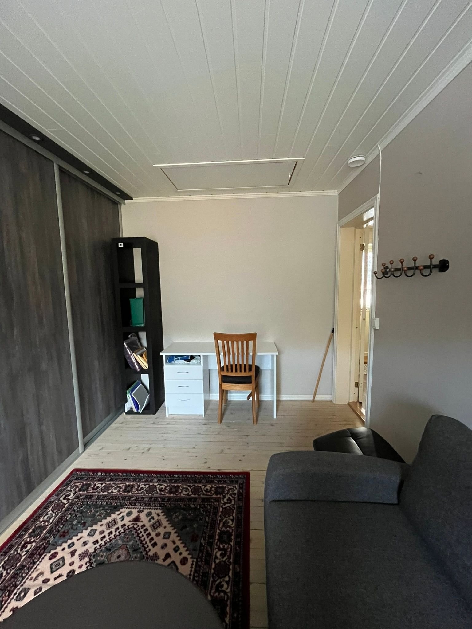 Soverom 3, her er også trapp til loftsrom som brukes som bod Galleribilde