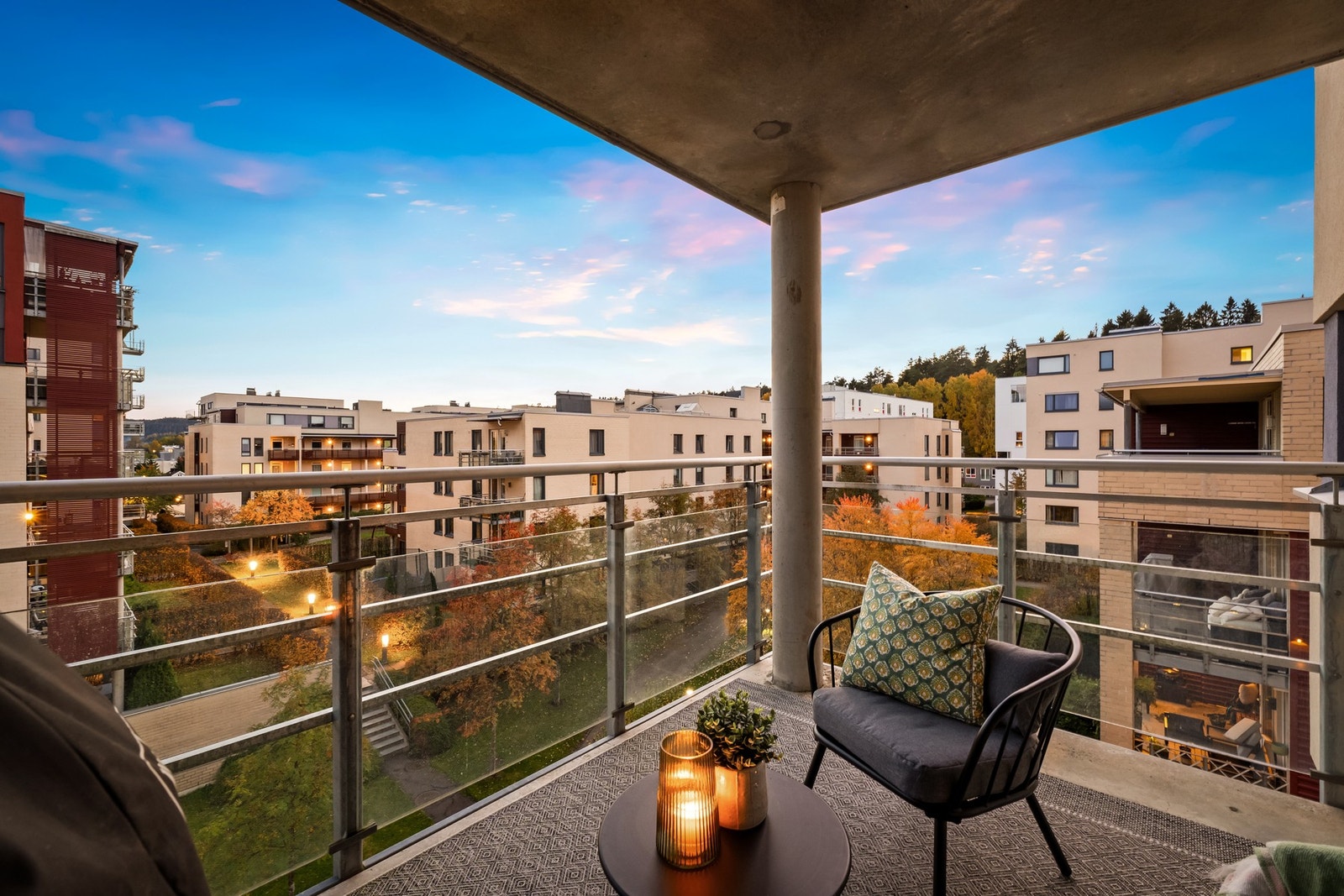 Daniel Bigom v/ PrivatMegleren Atrium har gleden av å ønske velkommen til denne flotte 2-roms hjørneleiligheten i Søster Mathildes gate 21. Galleribilde