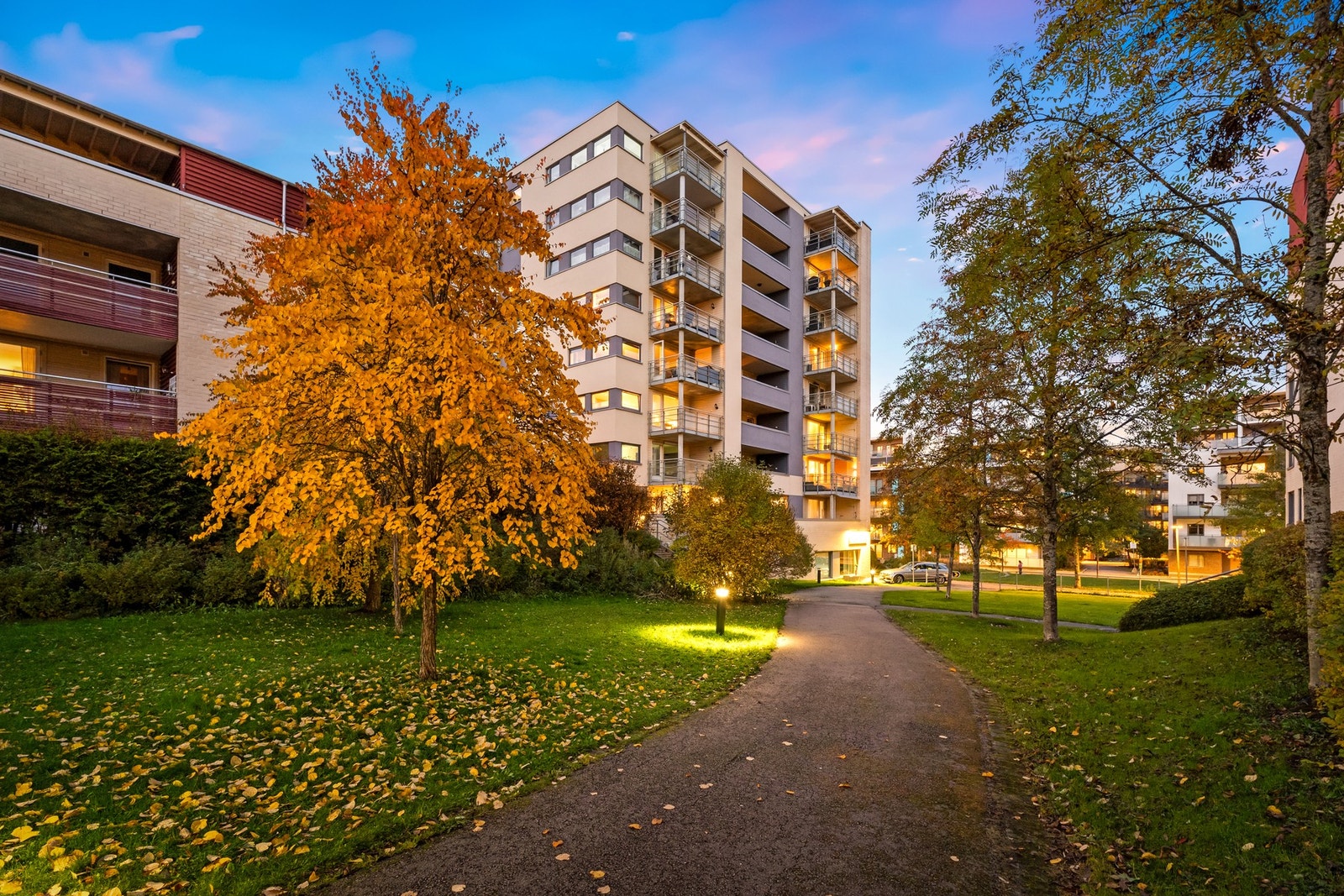 Uteområdet Galleribilde