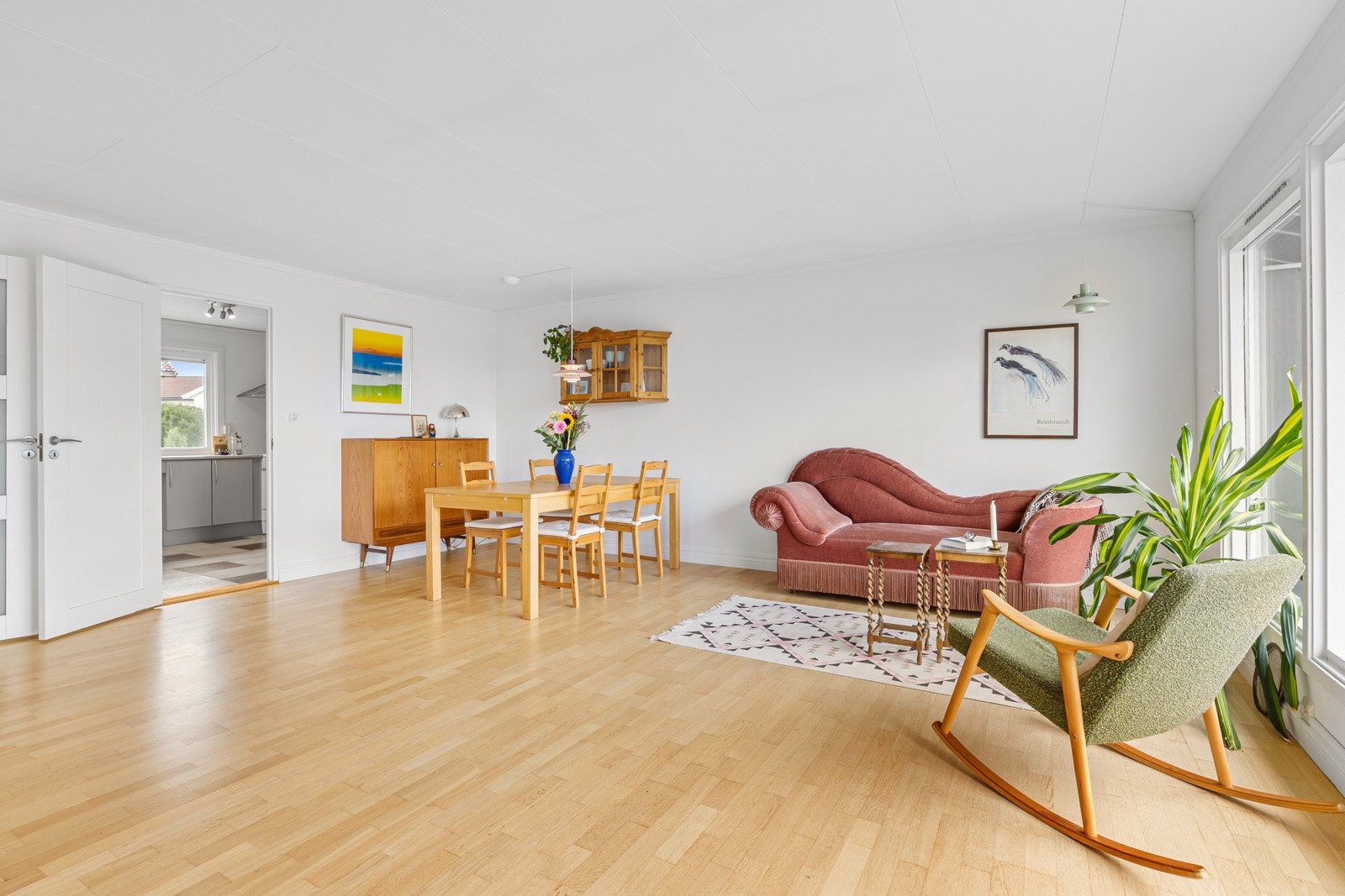 Lys og hyggelig stue Galleribilde