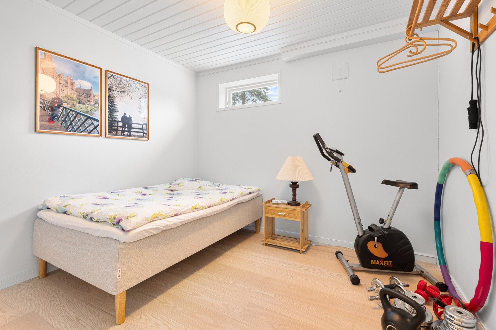 Rom benyttet som soverom i underetasje Galleribilde