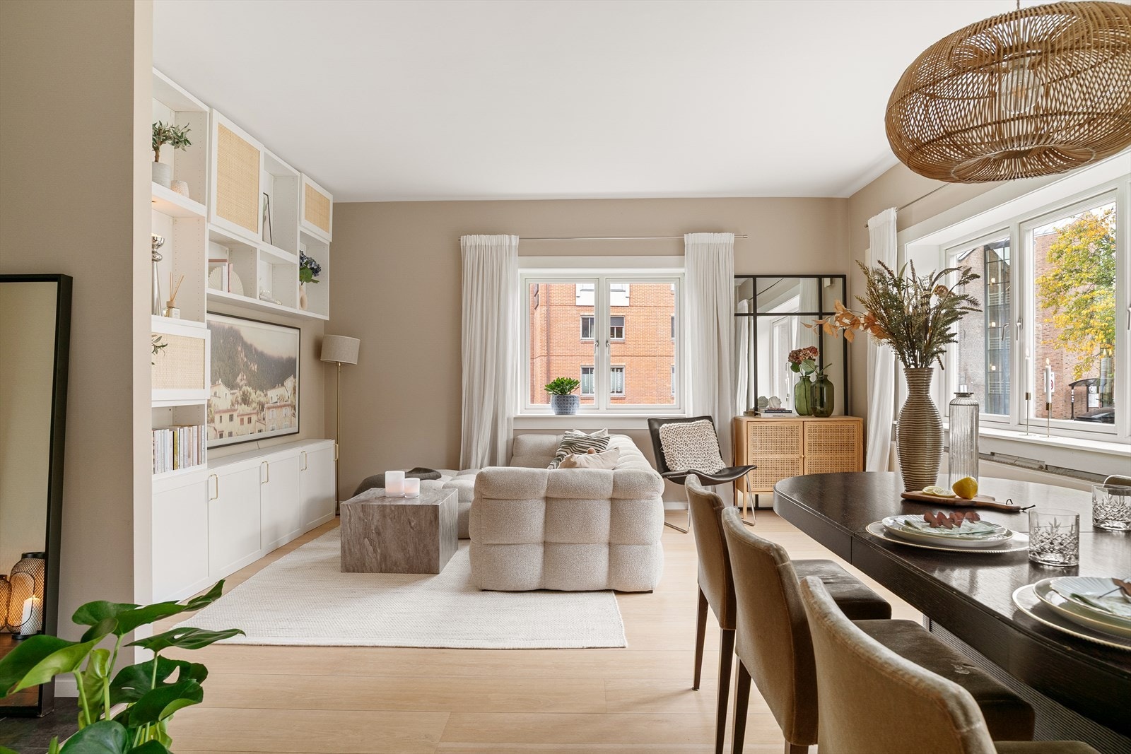 En flott og attraktiv 2-roms aksjeleilighet med sentral beliggenhet i populære Iladalen. Lave kjøpsomkostninger! Galleribilde