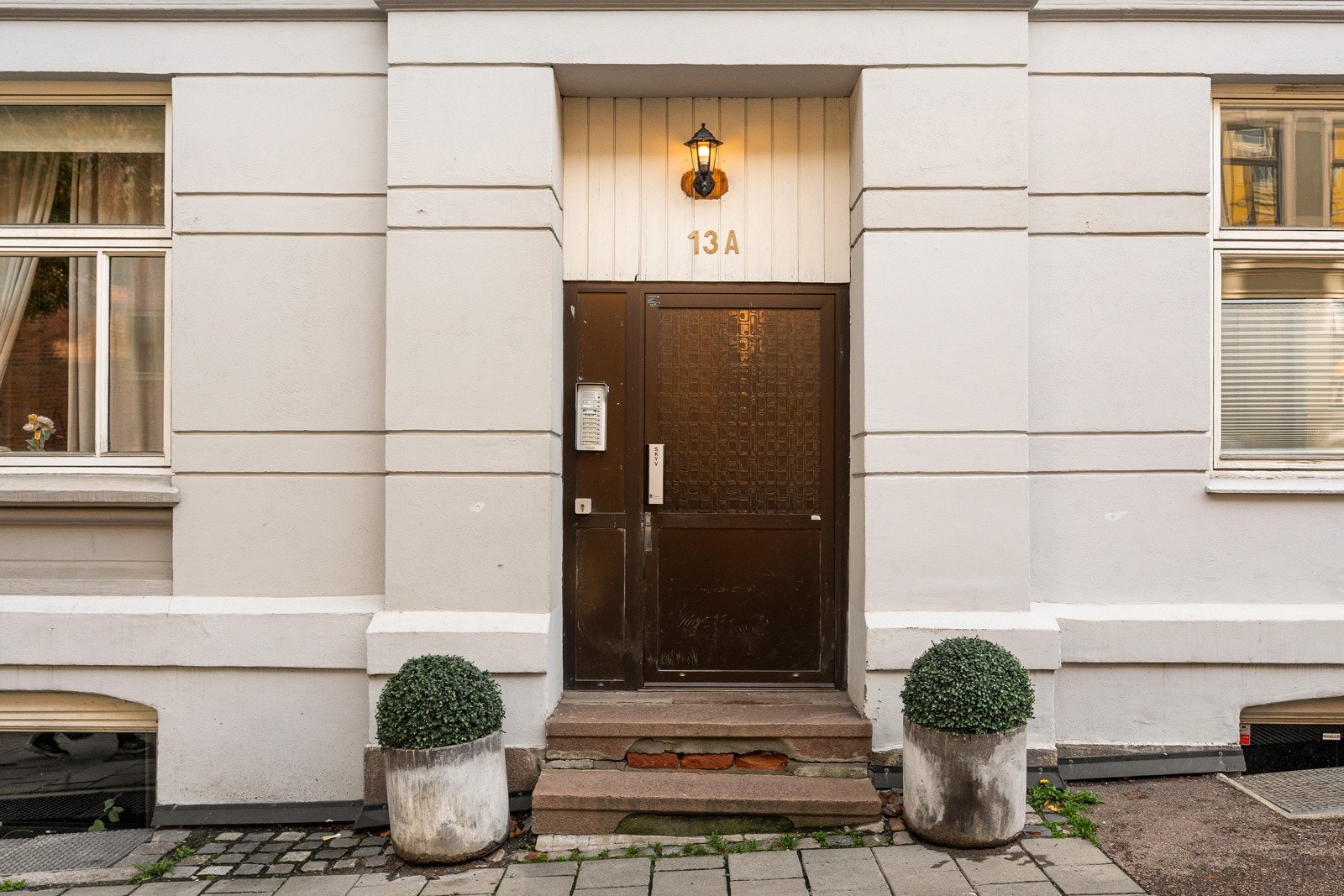 Klassisk bygård. Galleribilde