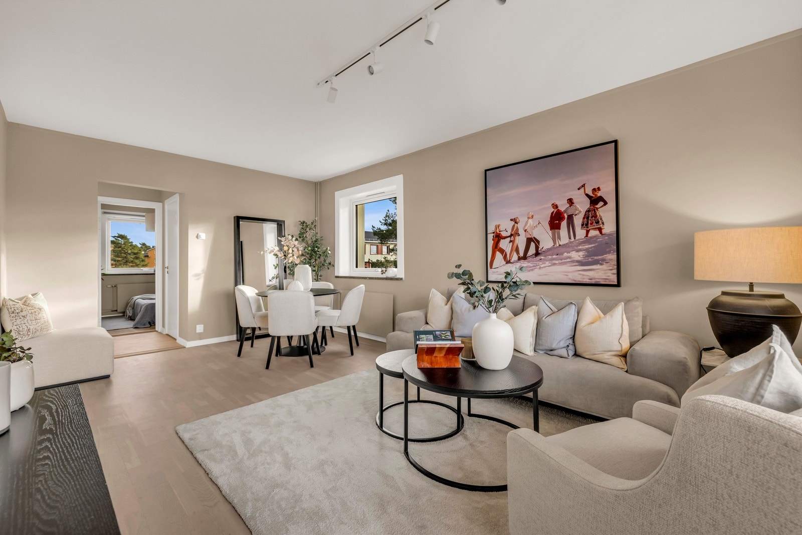 Fyring, varmtvann, internett og kabel-tv inkludert i fellesutgiftene Galleribilde