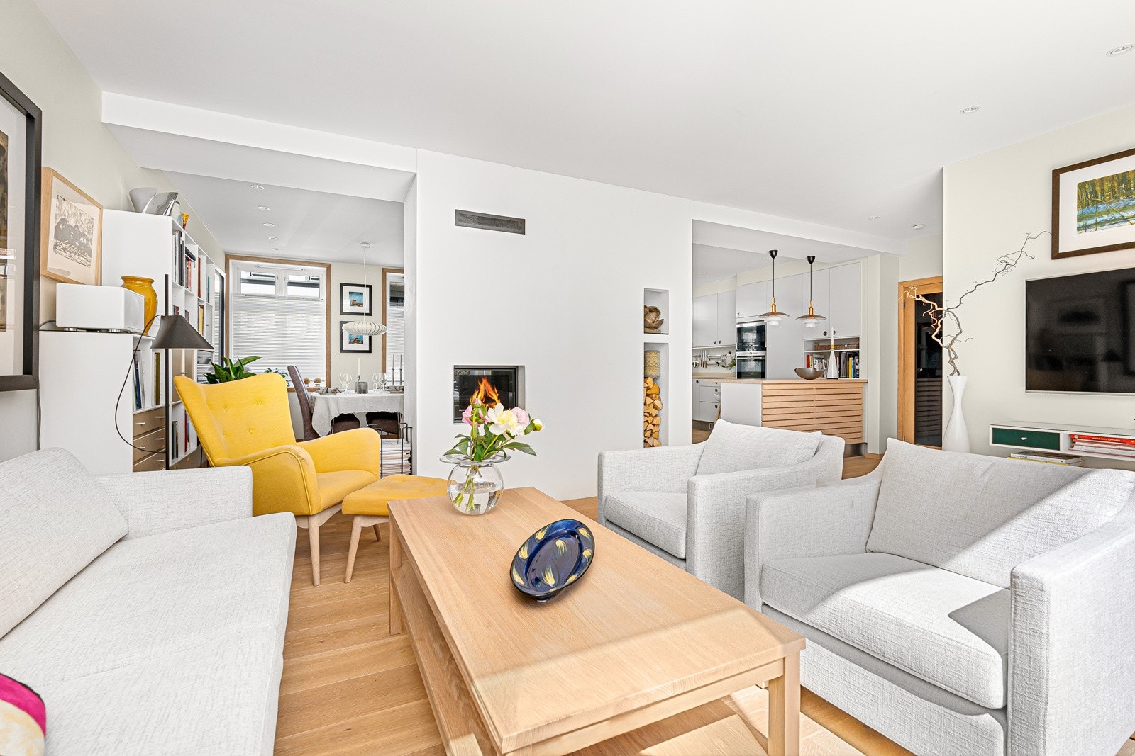 Flott med gjennomlys i stuesonen Galleribilde